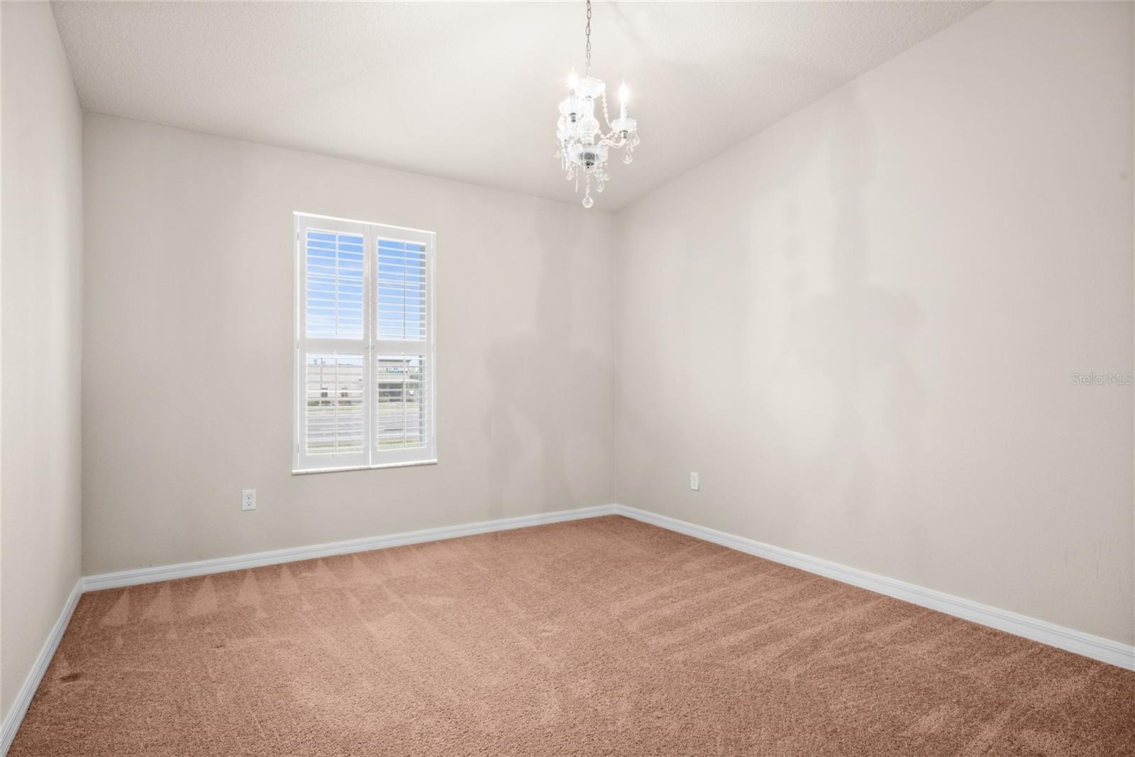 Image 23 of 37 For 1875 Sommarie Way