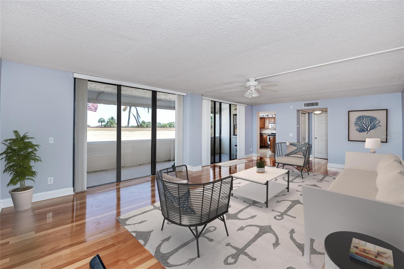 Image 12 of 40 For 736 Island Way 201