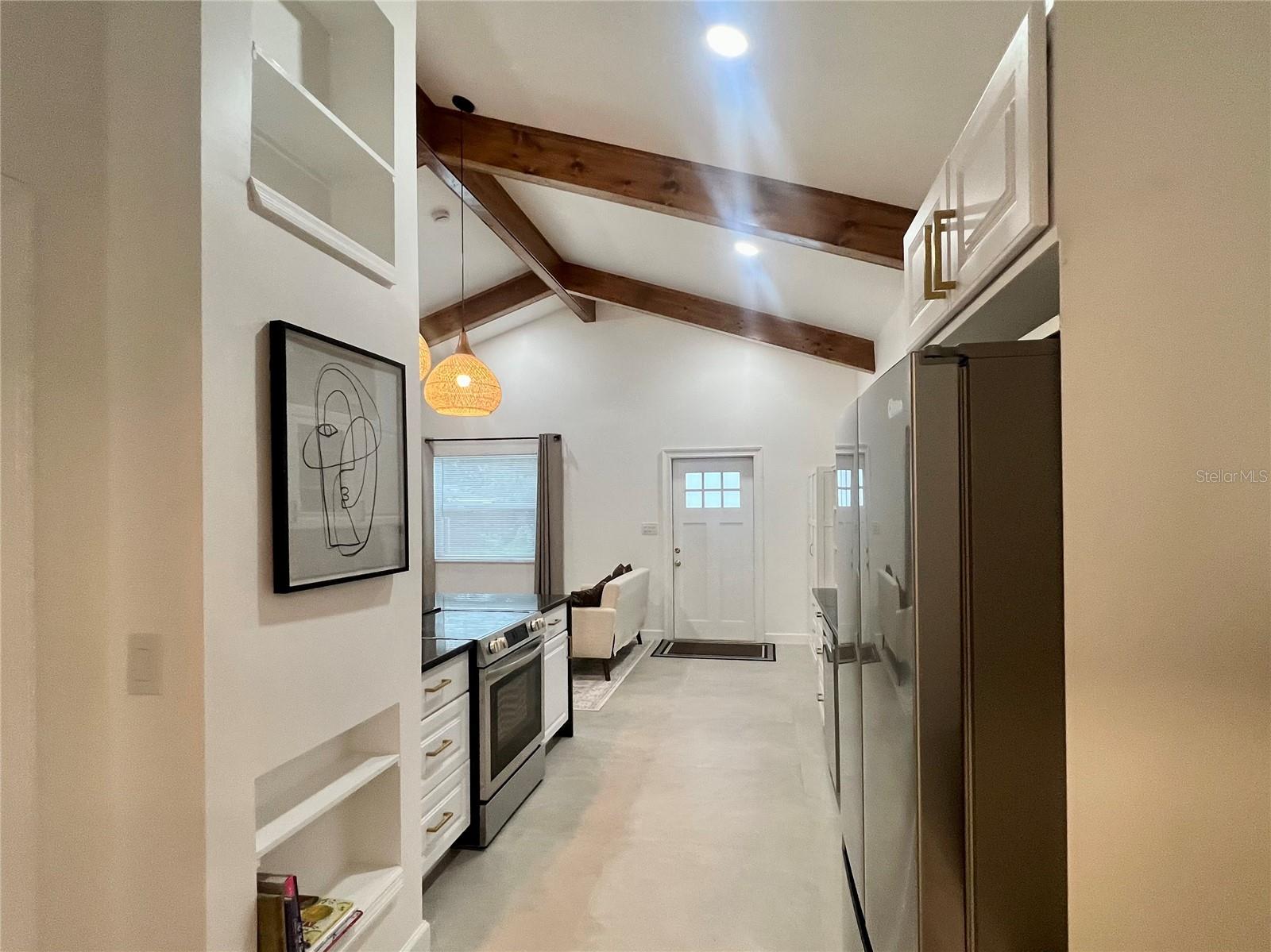 Image 13 of 17 For 1230 1-2 Essex Drive N