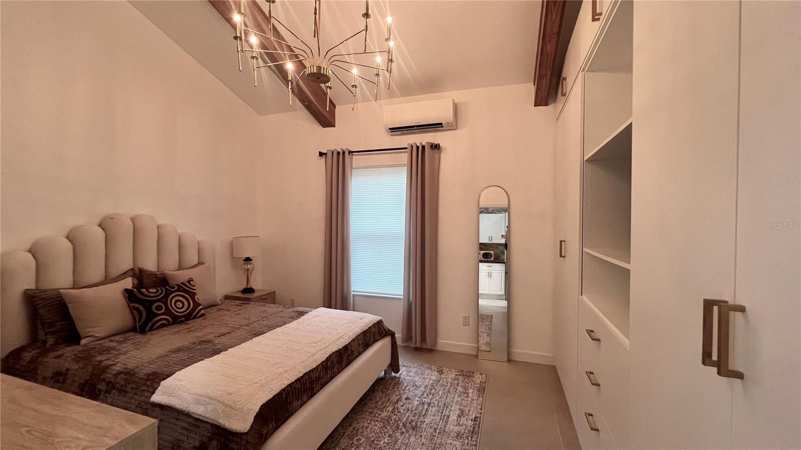 Image 17 of 17 For 1230 1-2 Essex Drive N