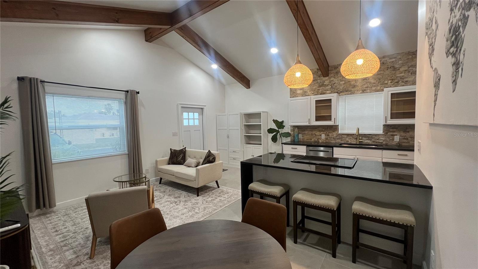 Image 7 of 17 For 1230 1-2 Essex Drive N