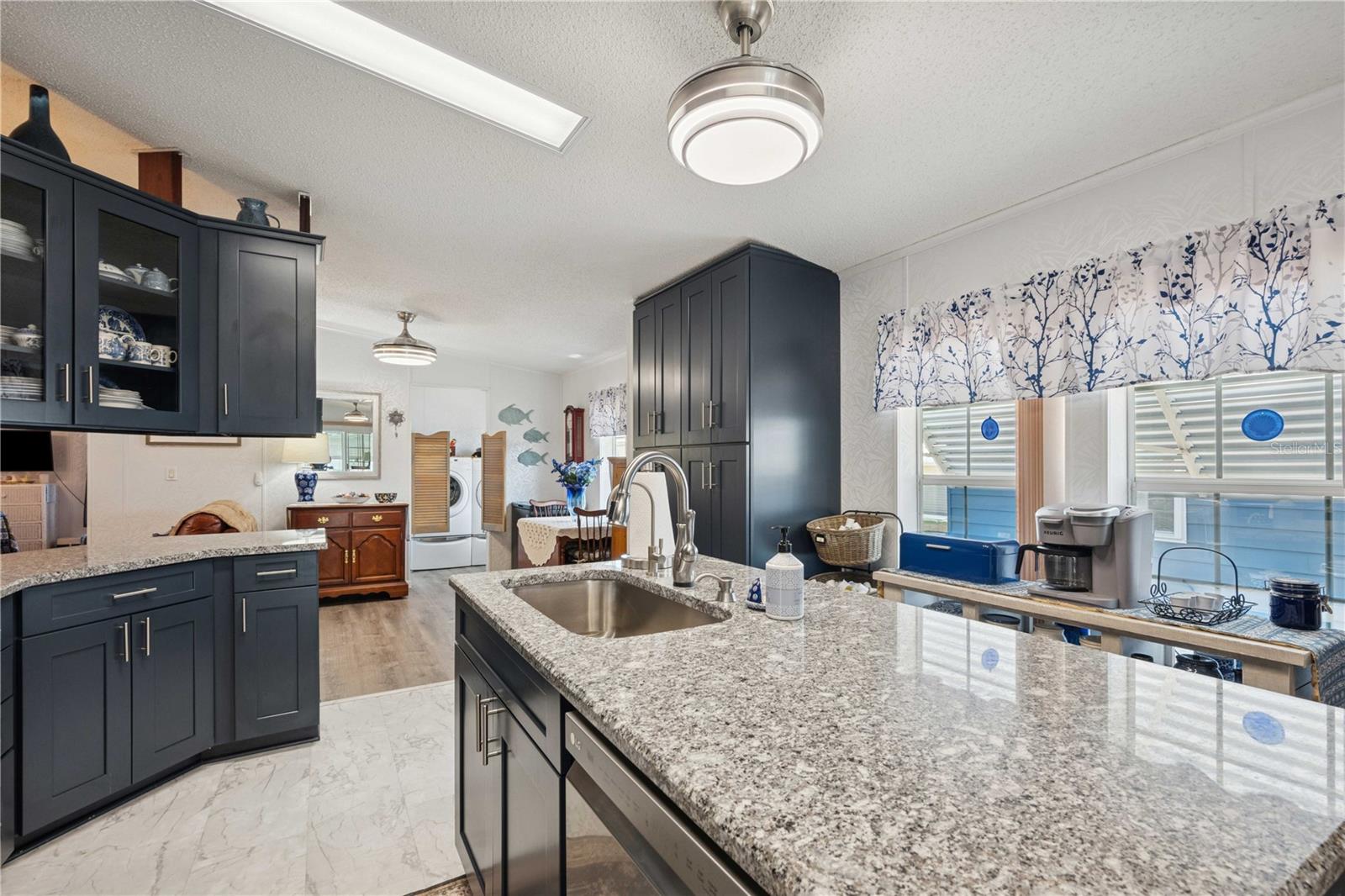 Image 12 of 78 For 5646 Cheyenne Street