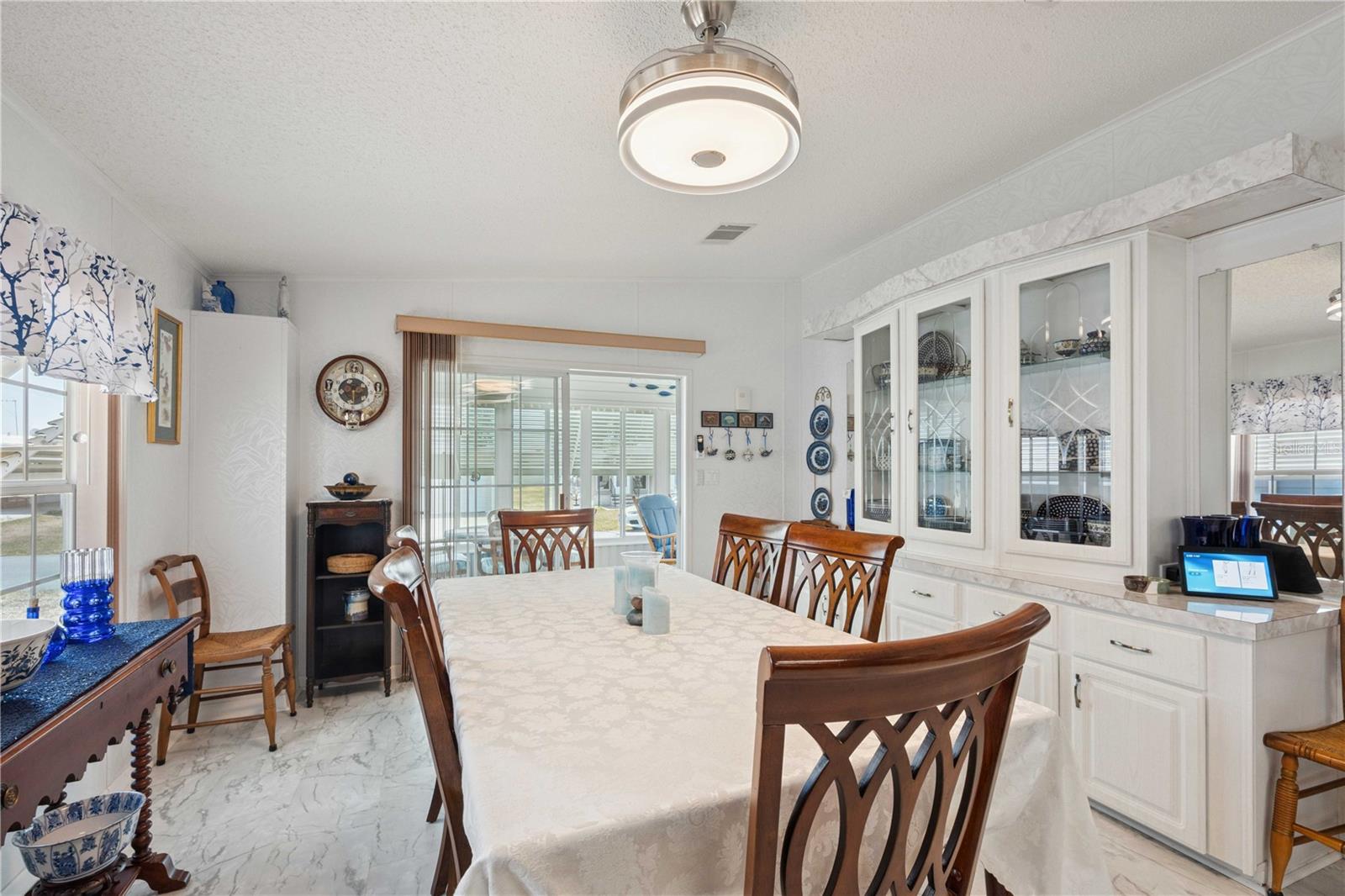 Image 15 of 78 For 5646 Cheyenne Street