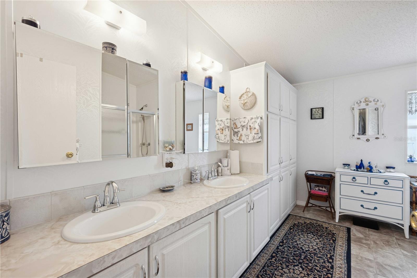 Image 27 of 78 For 5646 Cheyenne Street