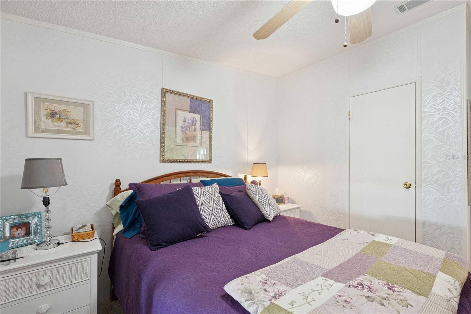 Image 34 of 78 For 5646 Cheyenne Street