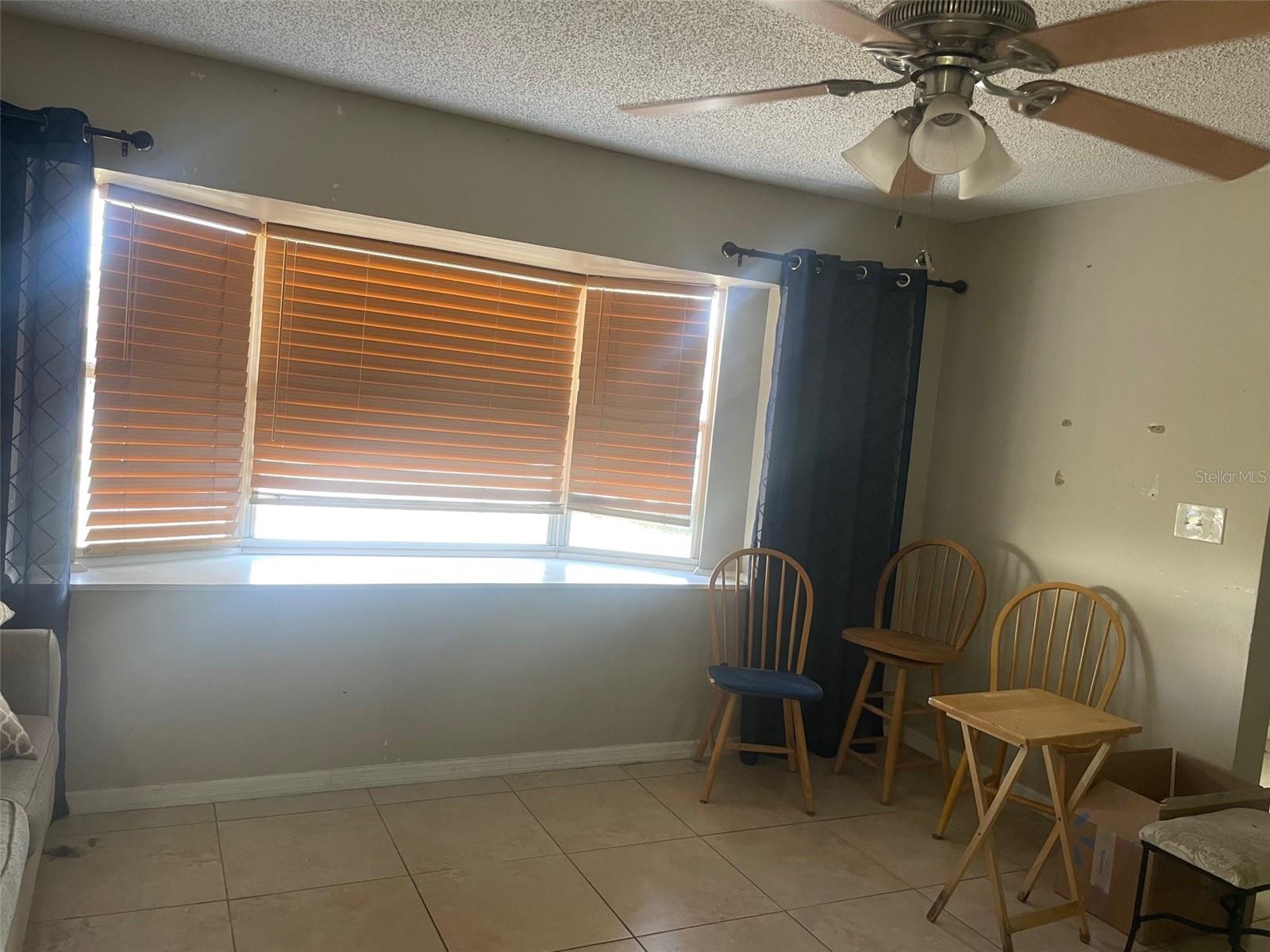 Image 12 of 31 For 3128 49th Street N