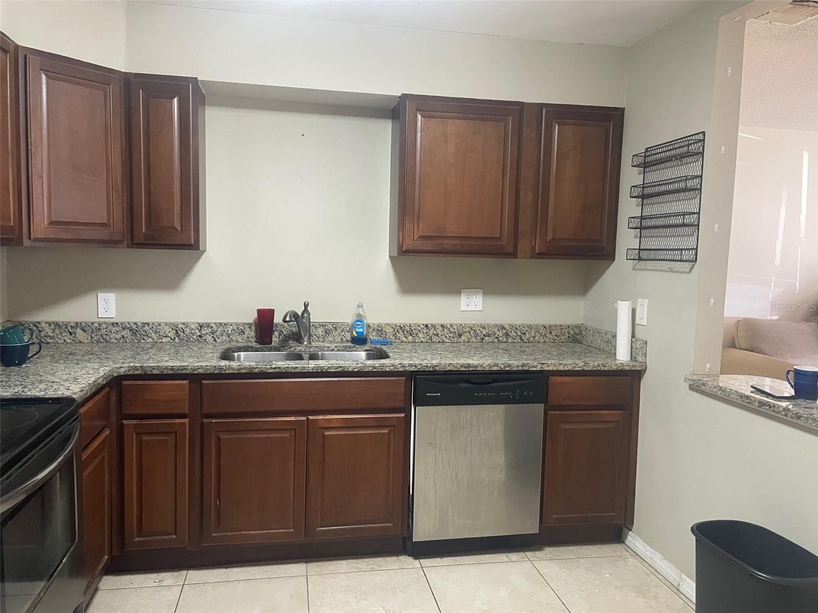 Image 7 of 31 For 3128 49th Street N