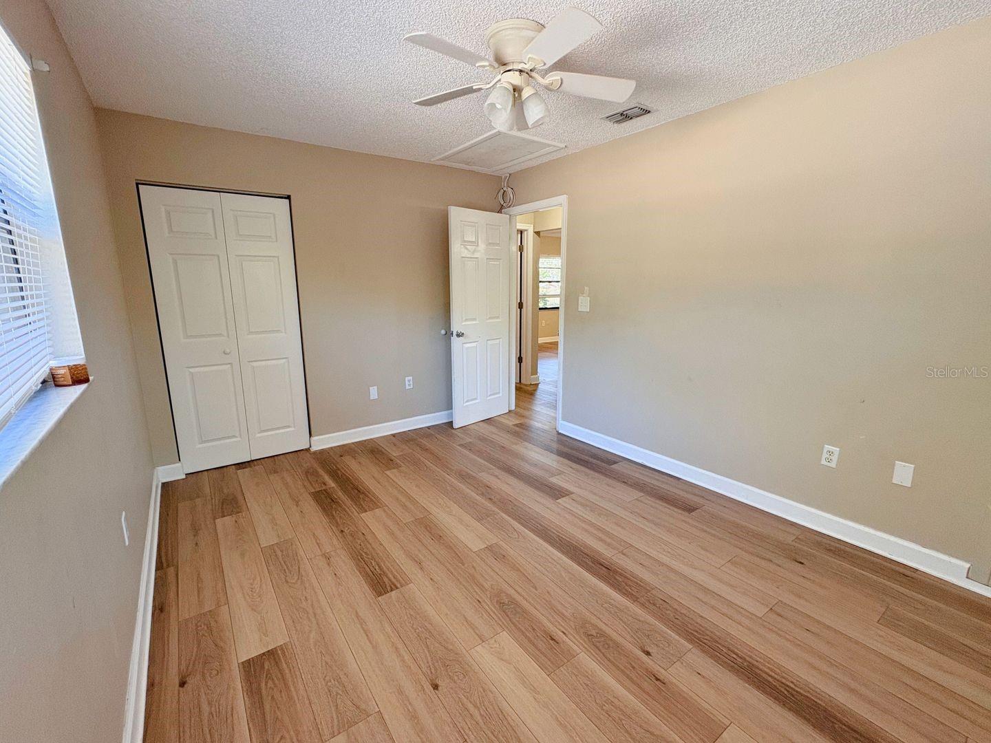 Image 10 of 12 For 427 6th Avenue Ne