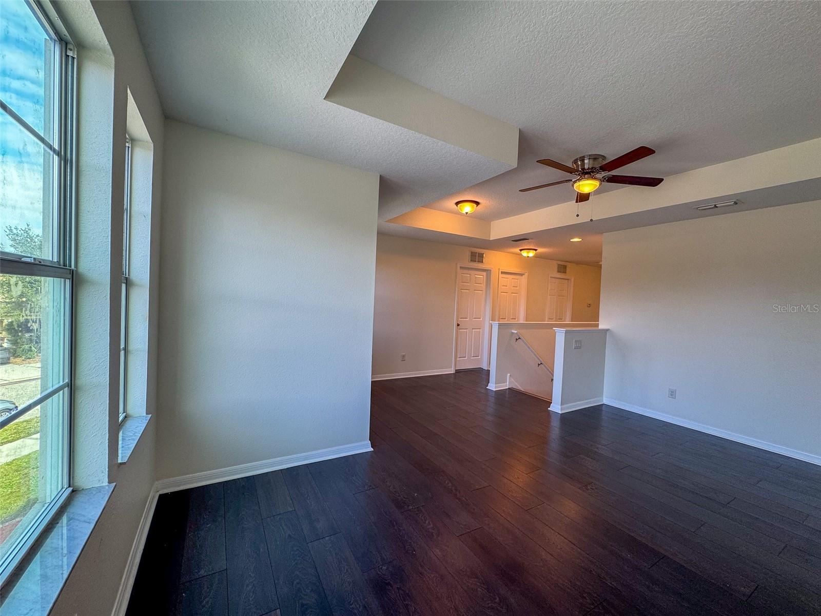 Image 29 of 49 For 10663 Pictorial Park Drive