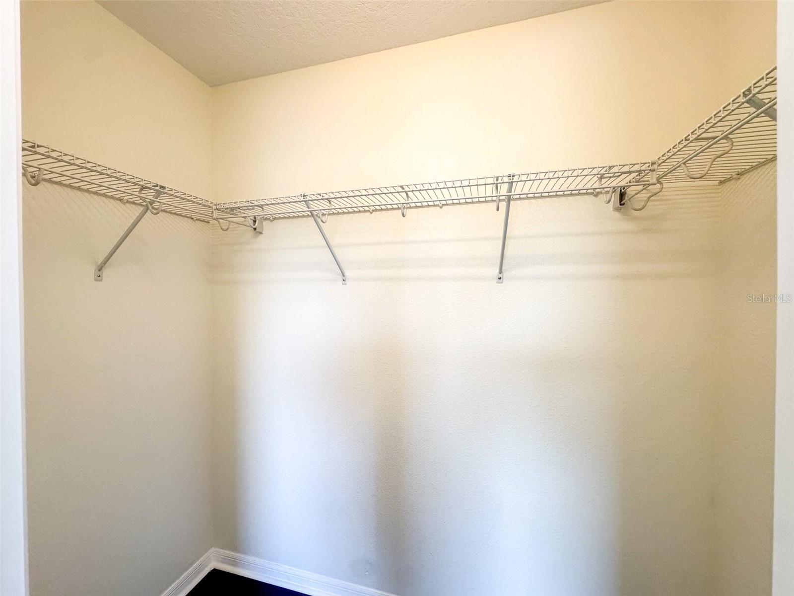 Image 34 of 49 For 10663 Pictorial Park Drive