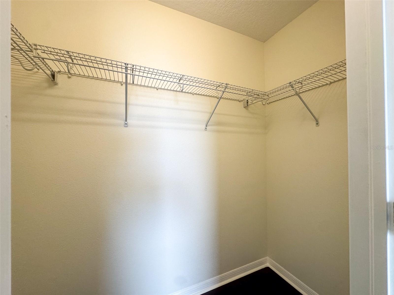 Image 36 of 49 For 10663 Pictorial Park Drive