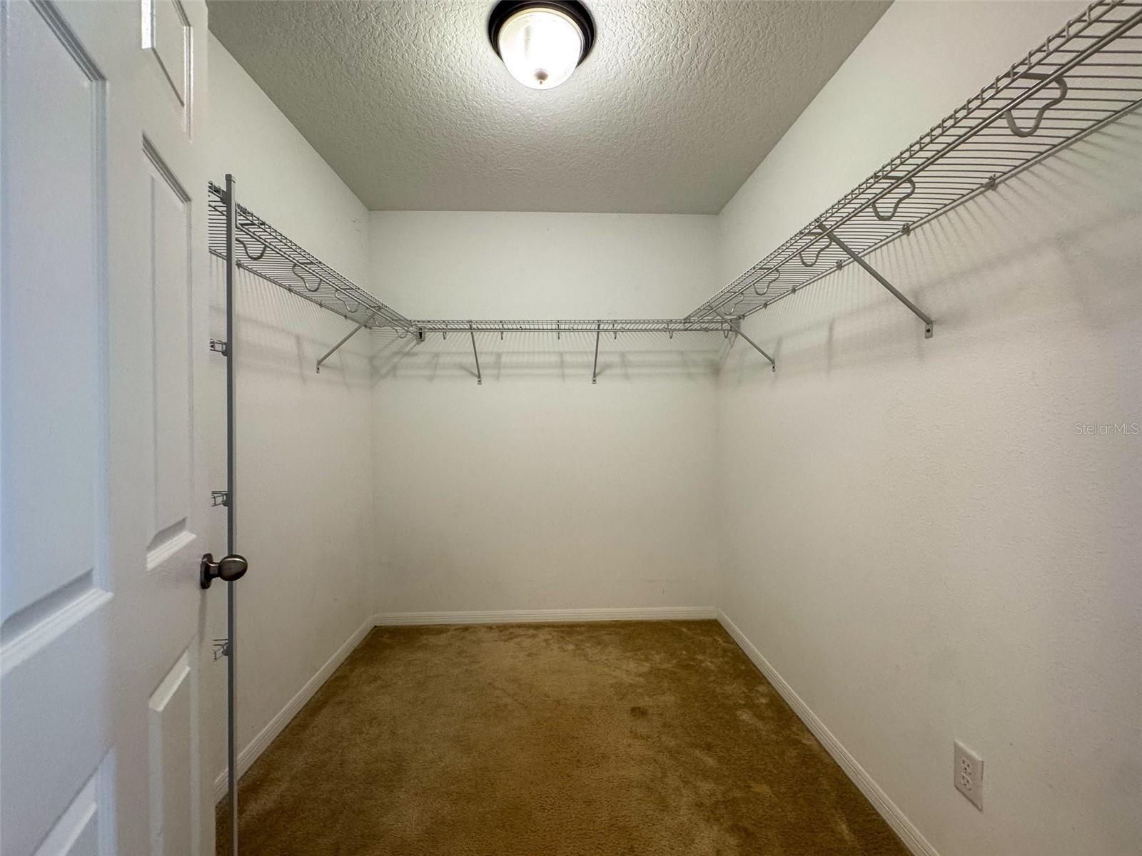 Image 40 of 49 For 10663 Pictorial Park Drive