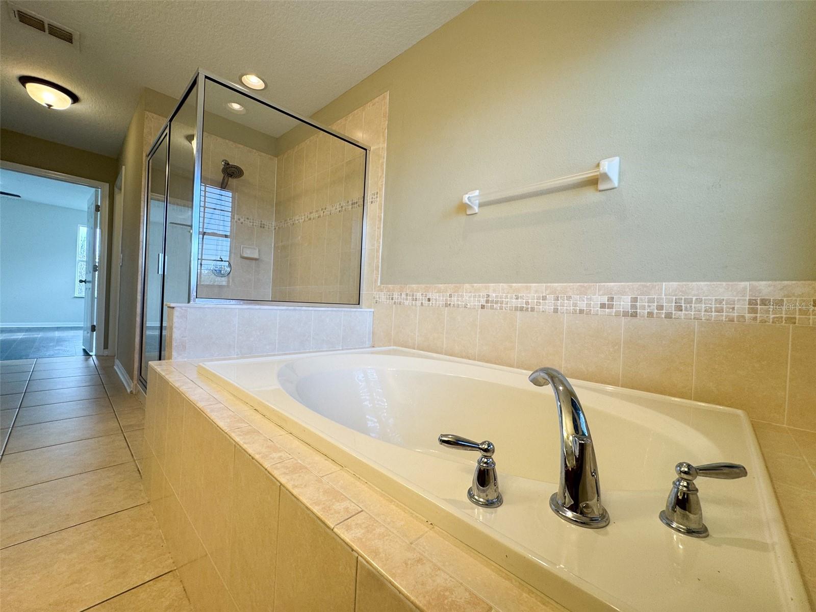 Image 44 of 49 For 10663 Pictorial Park Drive