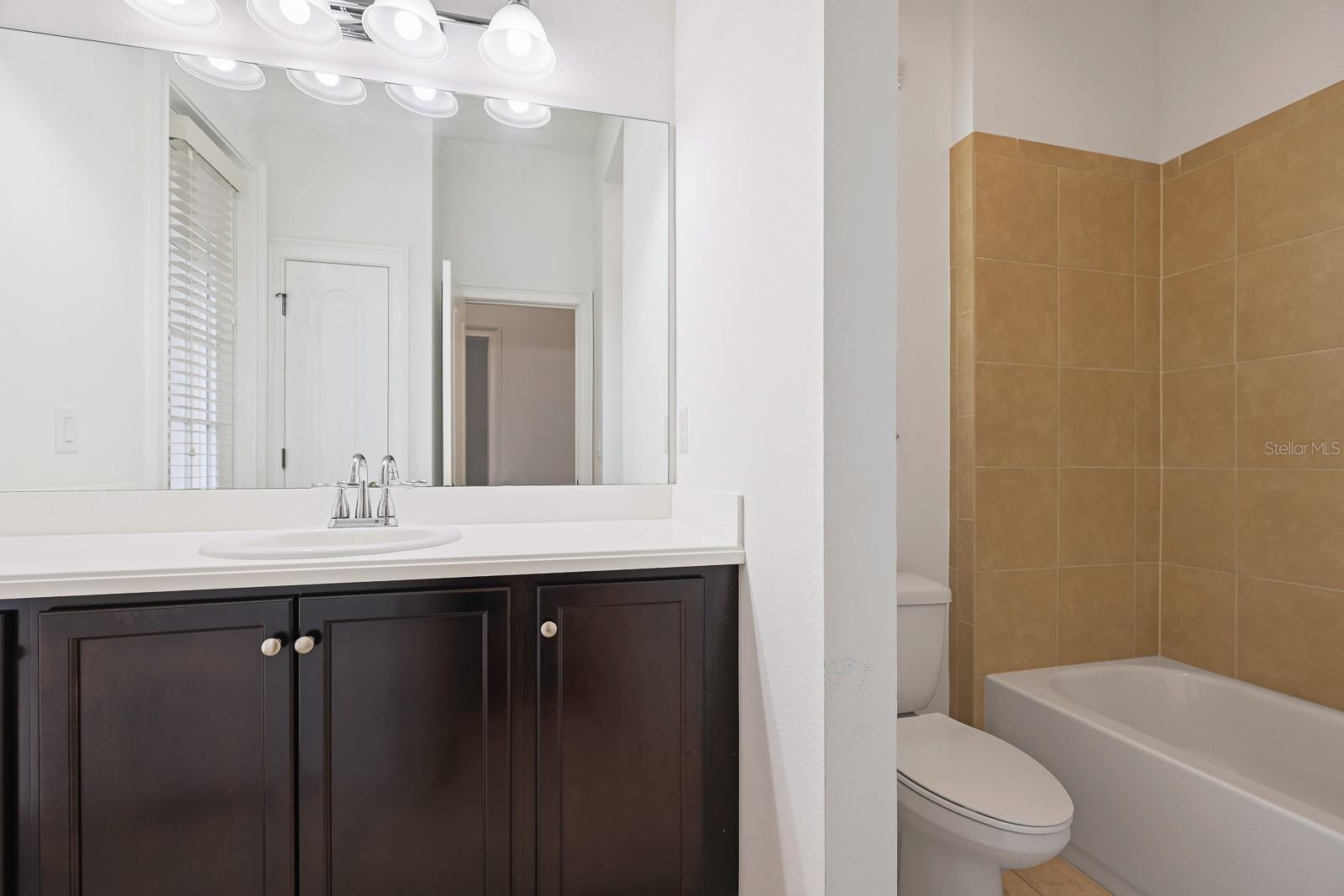 Image 22 of 49 For 6716 Park Strand Drive