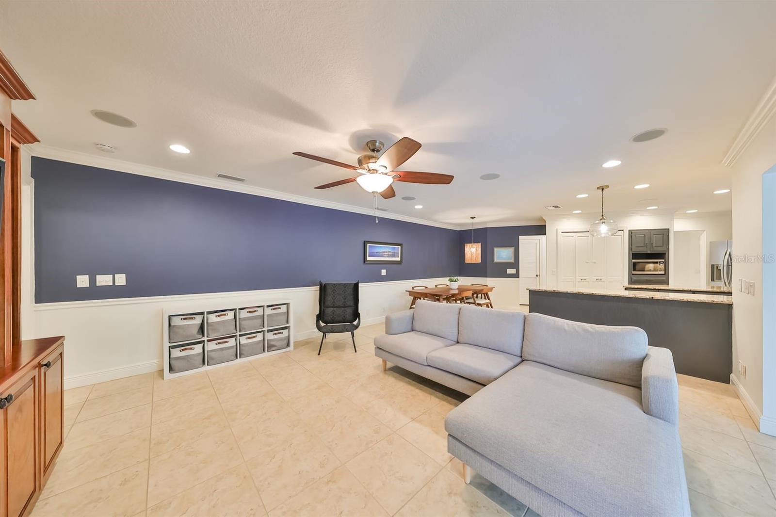 Image 28 of 42 For 817 Bannockburn Avenue