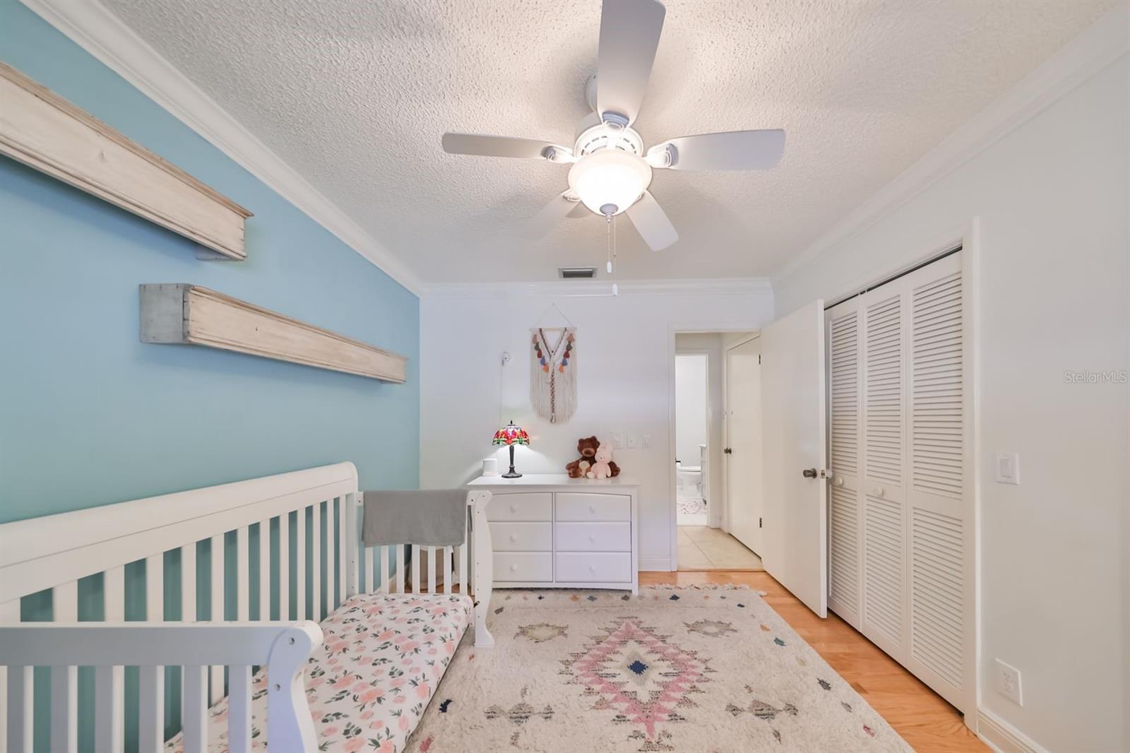 Image 31 of 42 For 817 Bannockburn Avenue