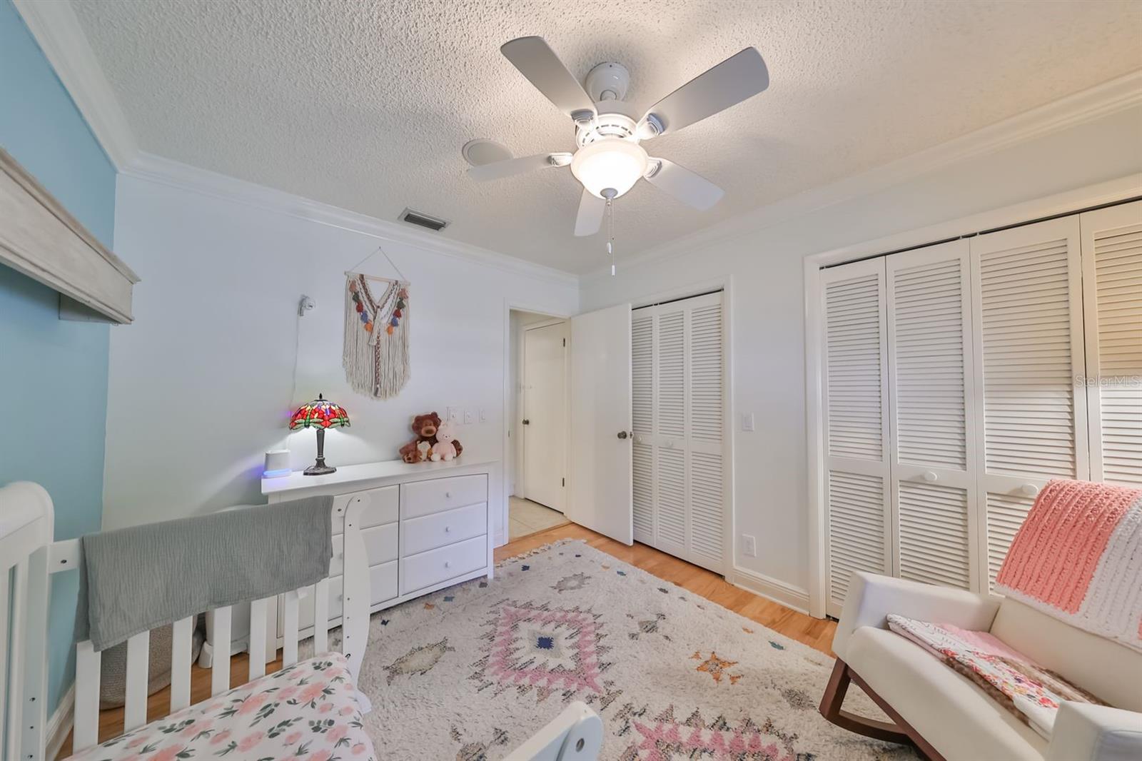 Image 32 of 42 For 817 Bannockburn Avenue