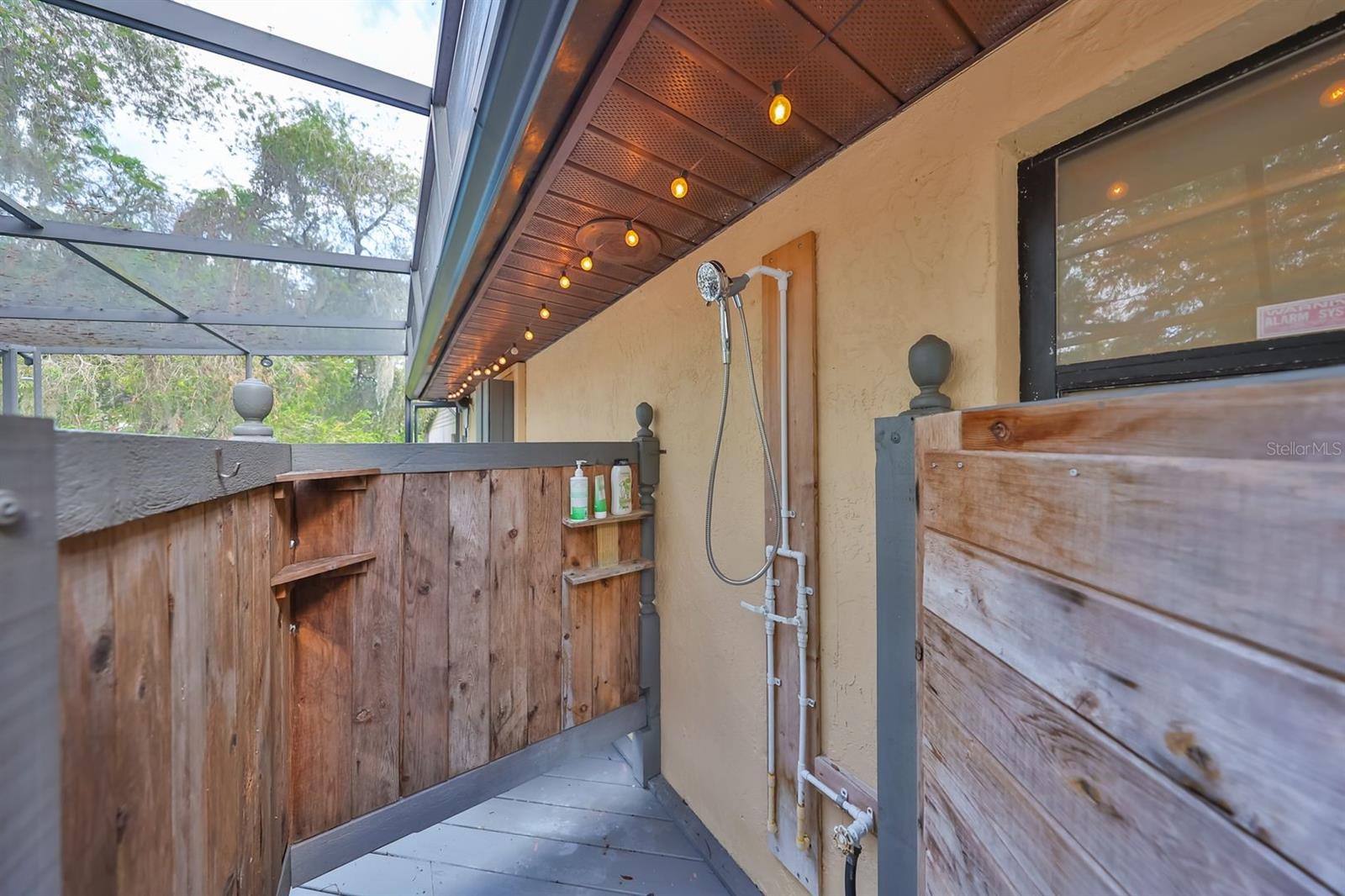 Image 36 of 42 For 817 Bannockburn Avenue