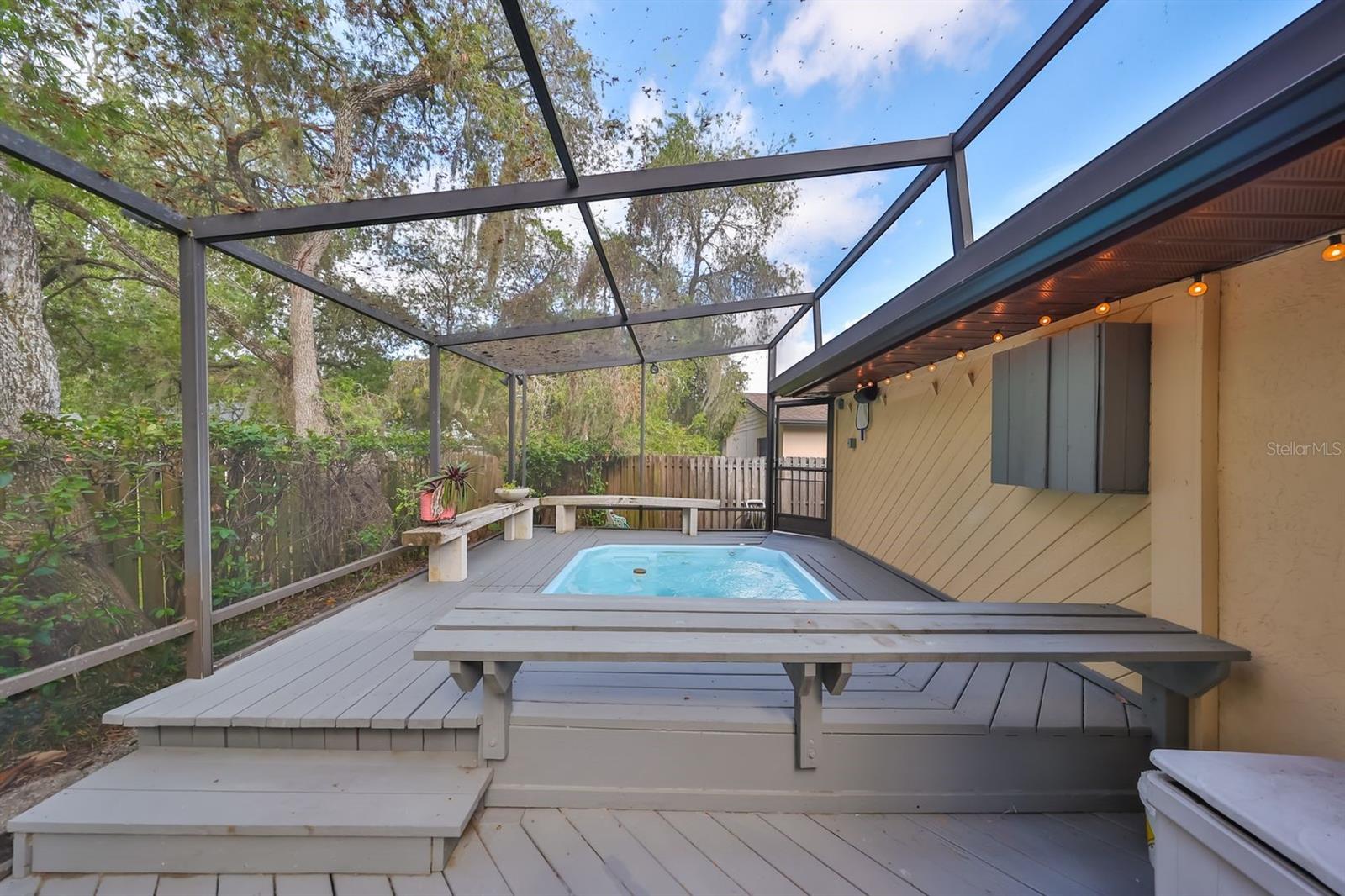 Image 37 of 42 For 817 Bannockburn Avenue