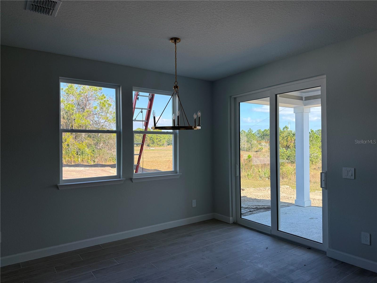 Image 9 of 32 For 7580 Deer Valley Circle  64