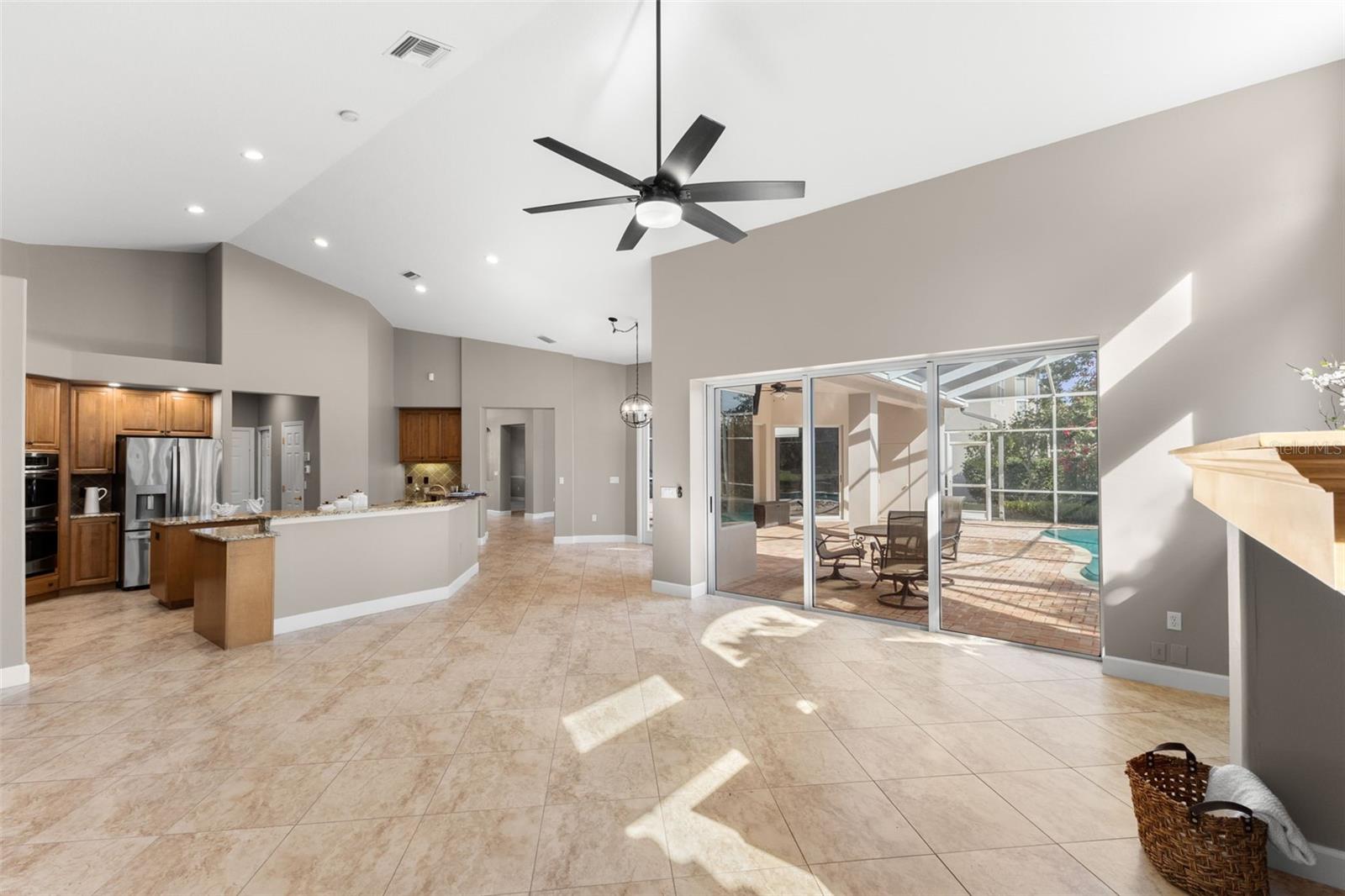 Image 25 of 98 For 3830 Moreno Drive