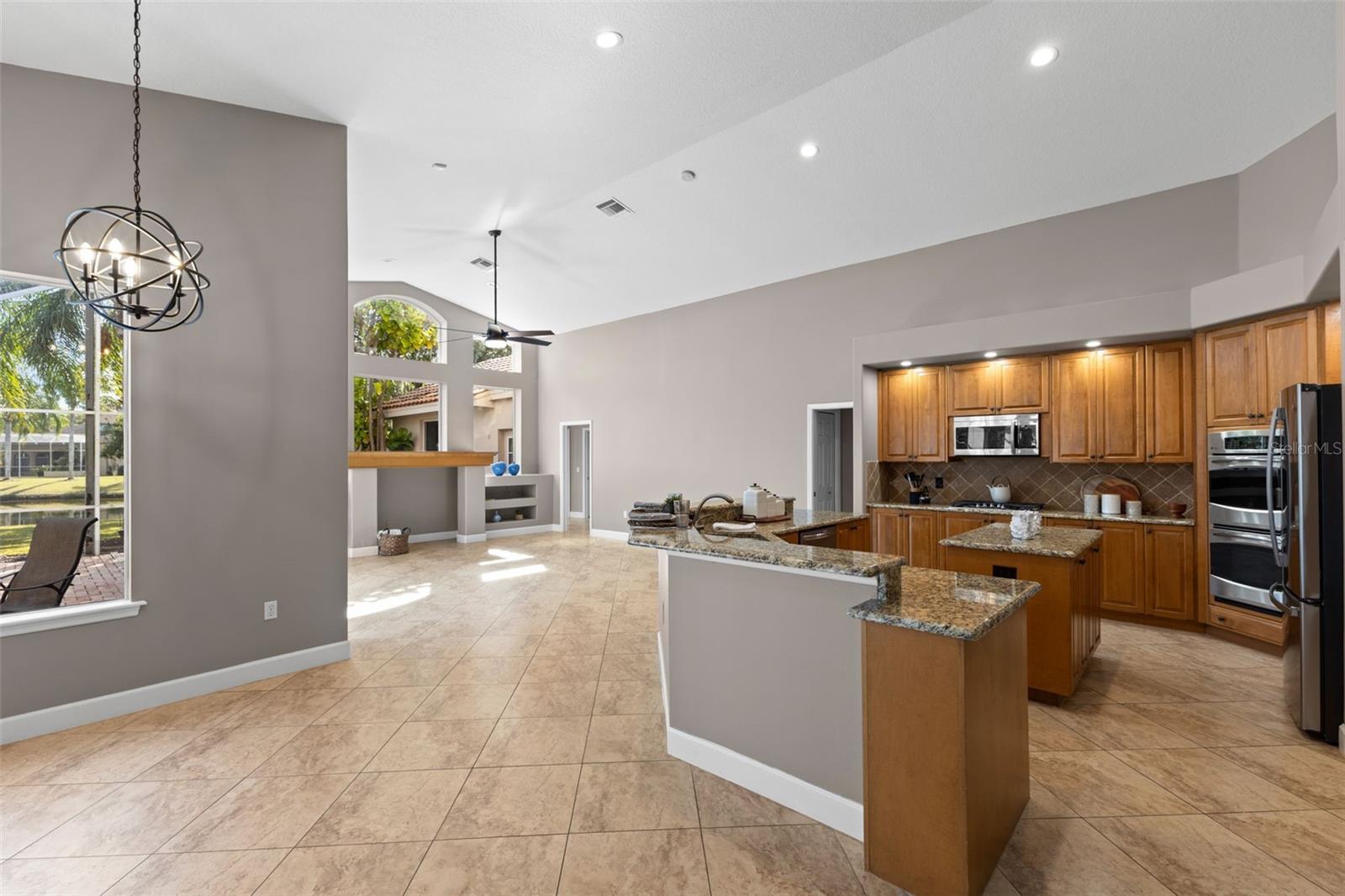 Image 28 of 98 For 3830 Moreno Drive