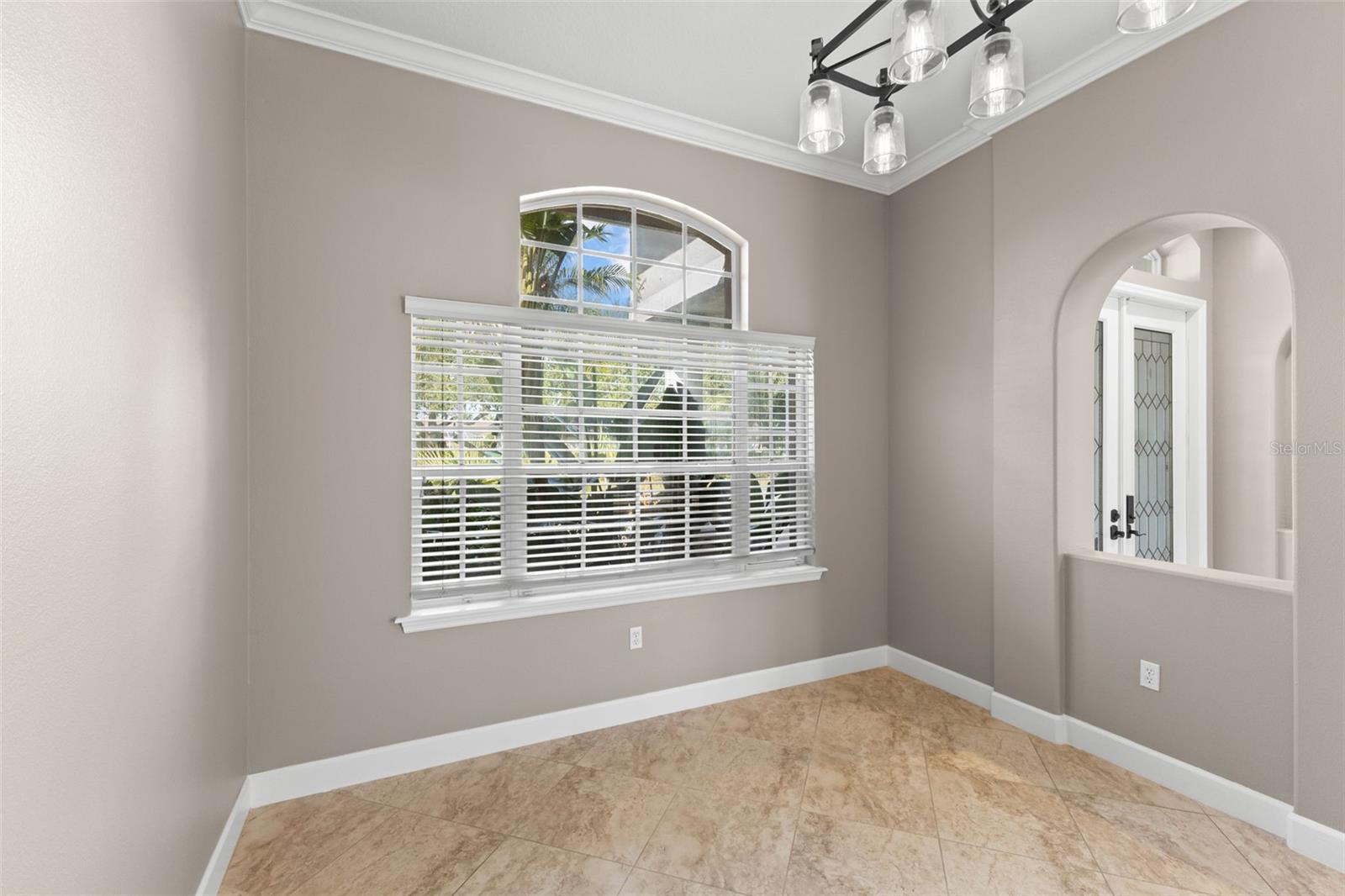 Image 7 of 98 For 3830 Moreno Drive