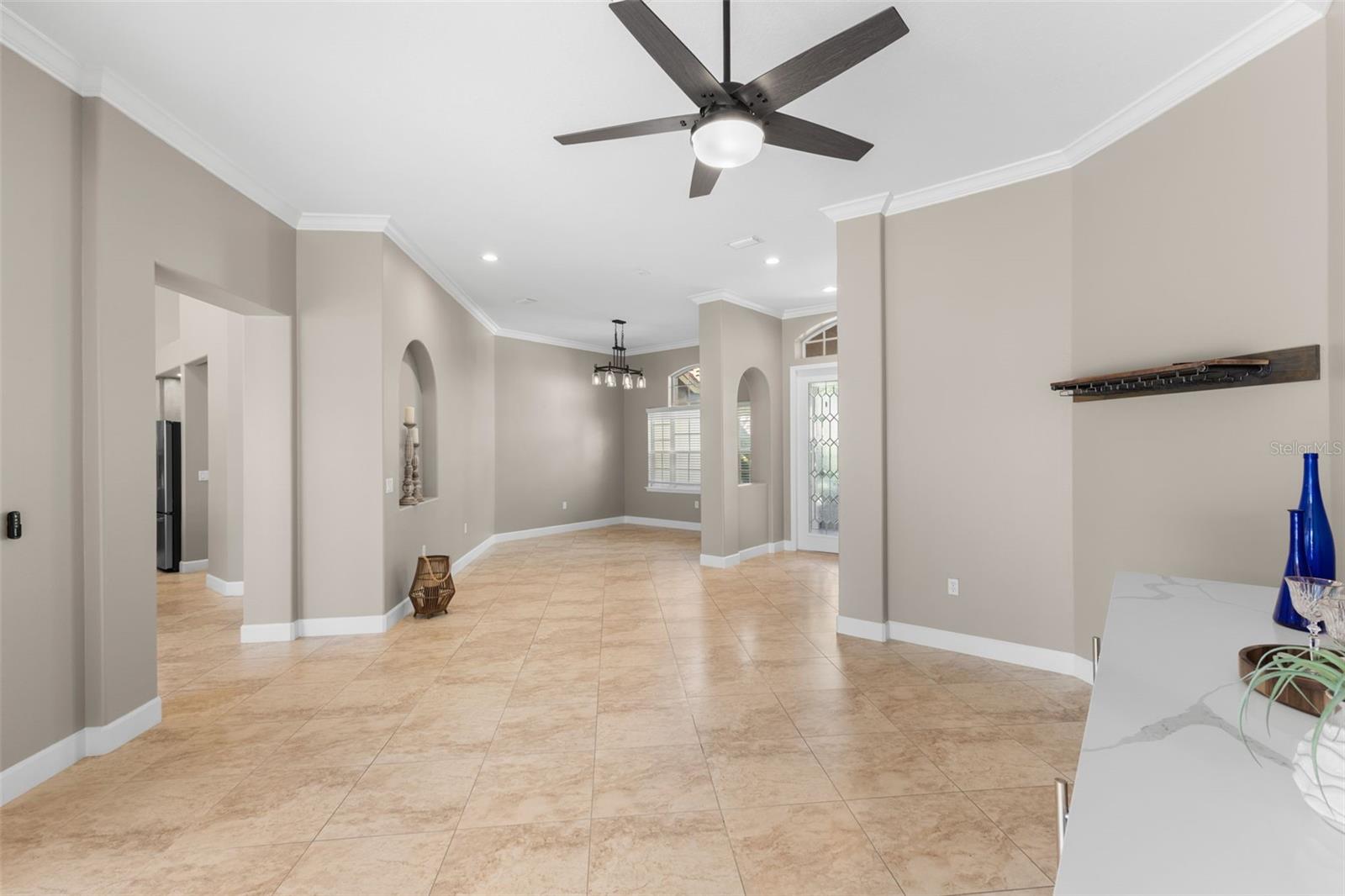 Image 8 of 98 For 3830 Moreno Drive