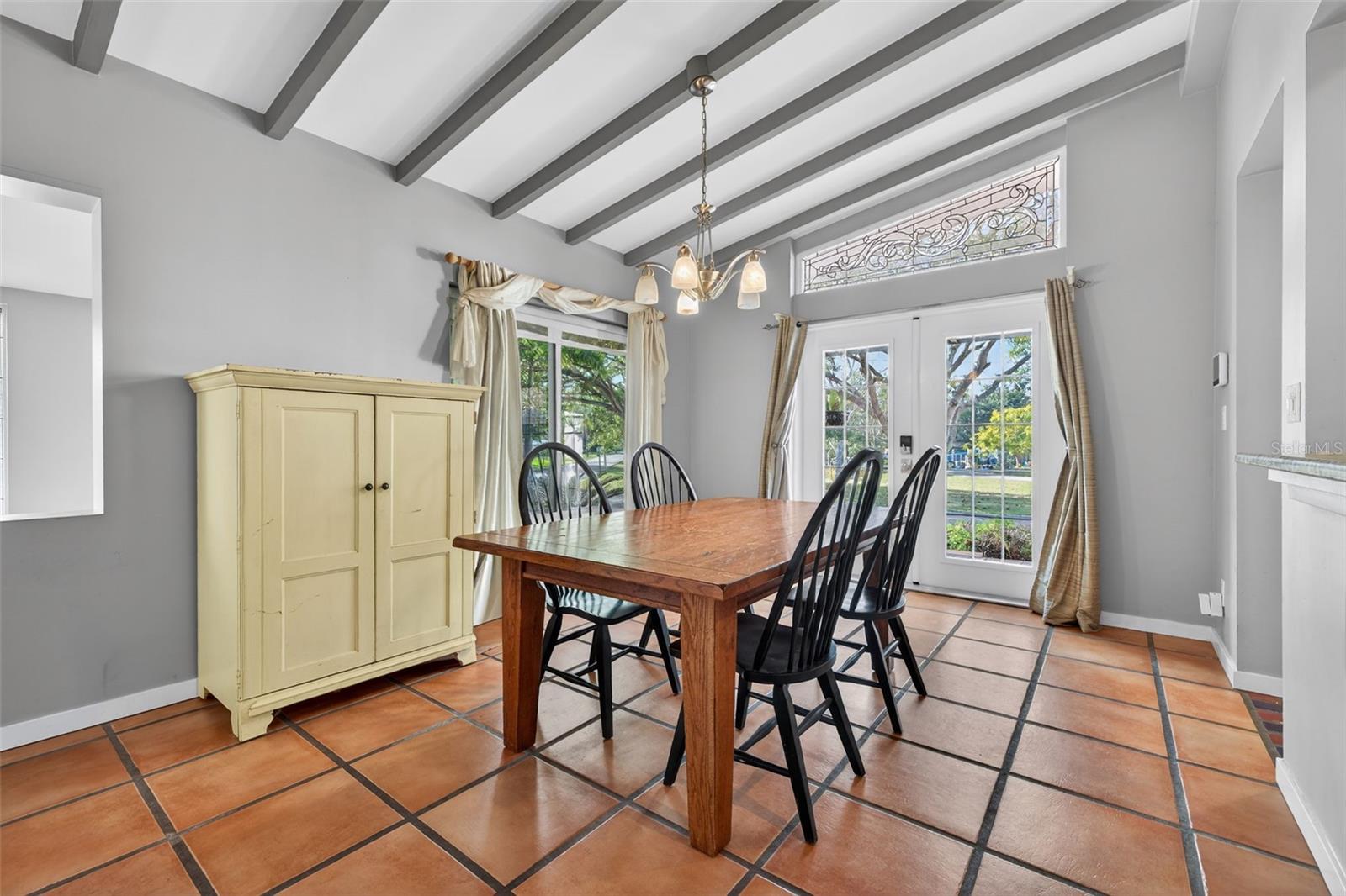 Image 11 of 36 For 1007 Palm Terrace Drive