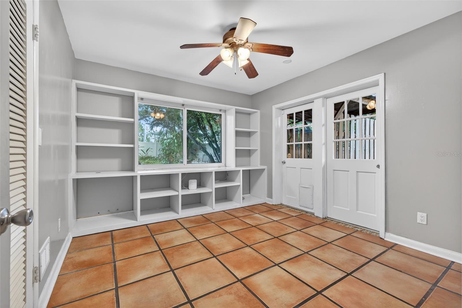 Image 23 of 36 For 1007 Palm Terrace Drive