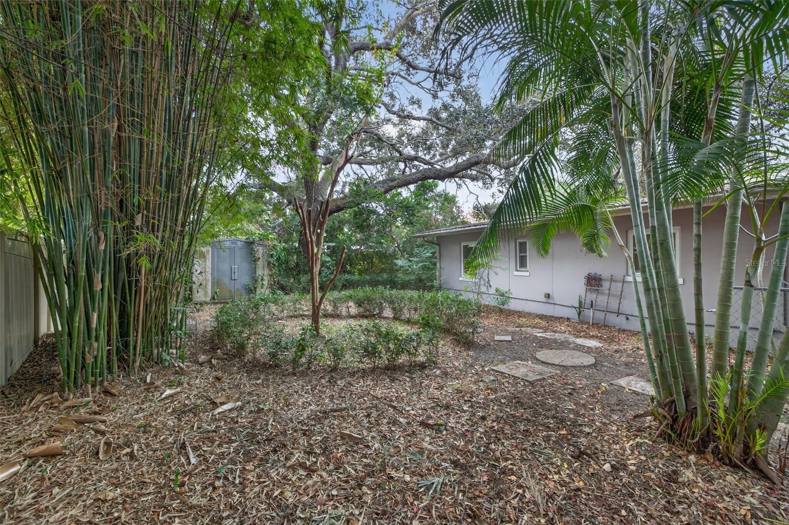 Image 31 of 36 For 1007 Palm Terrace Drive