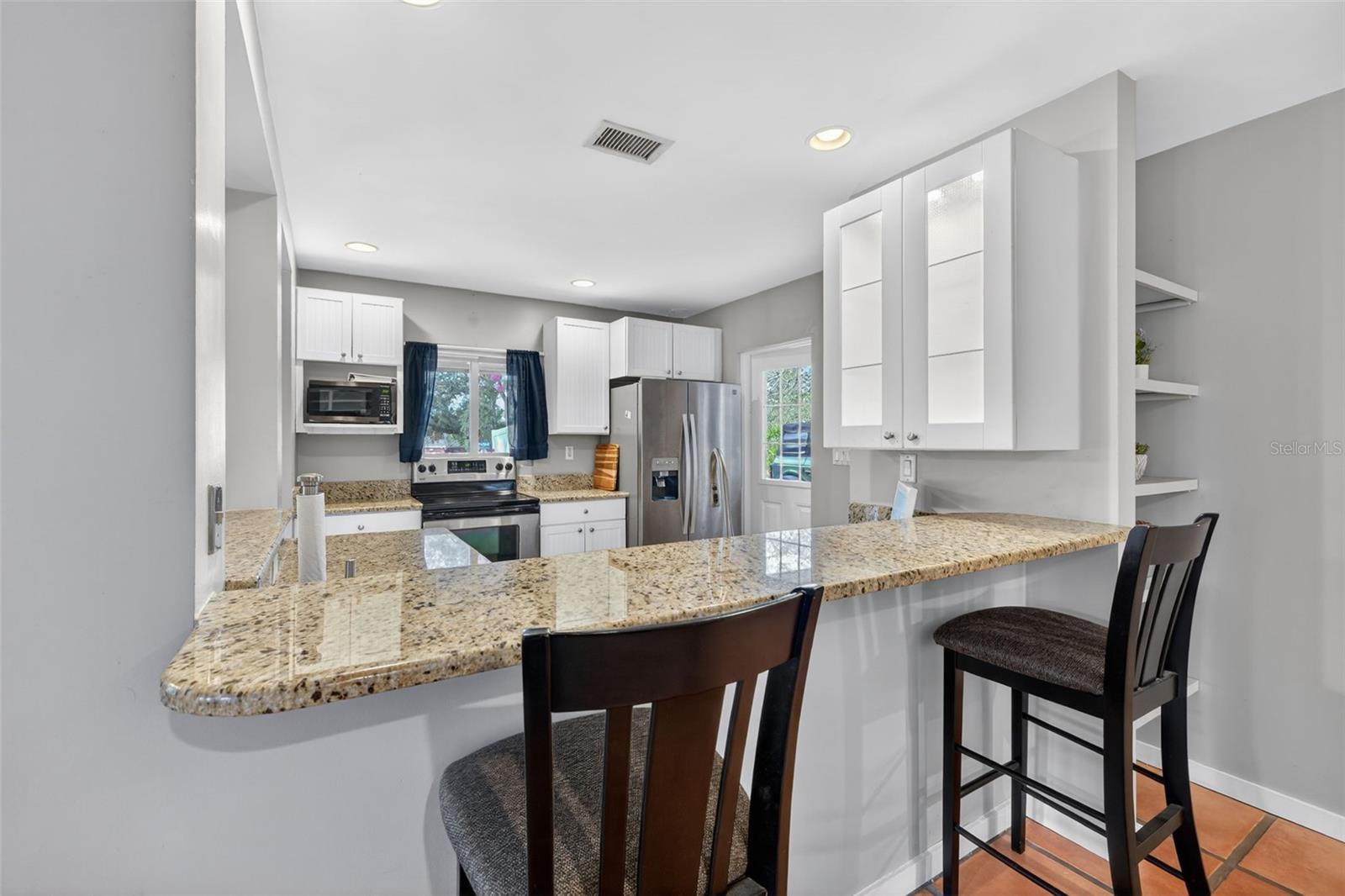 Image 6 of 36 For 1007 Palm Terrace Drive