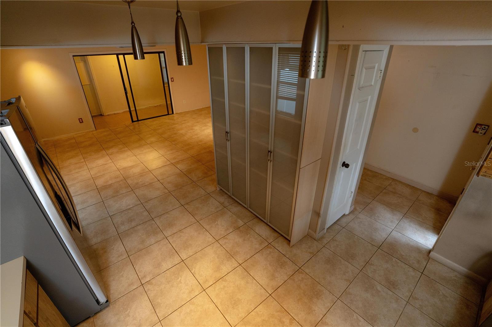 Image 10 of 38 For 2015 Sheffield Court