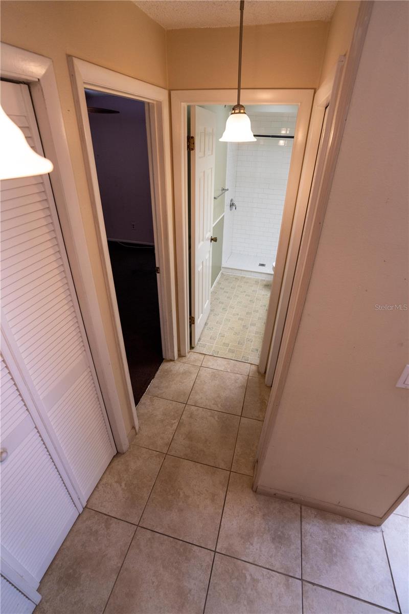 Image 27 of 38 For 2015 Sheffield Court