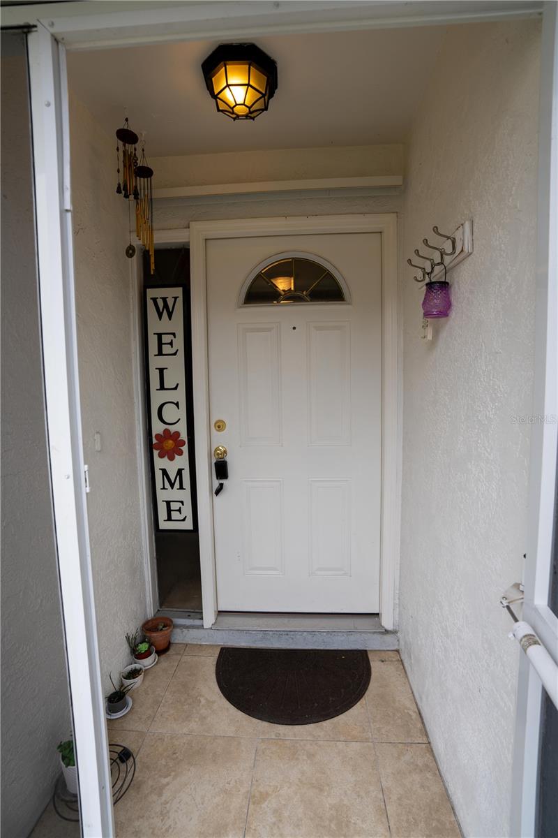 Image 5 of 38 For 2015 Sheffield Court