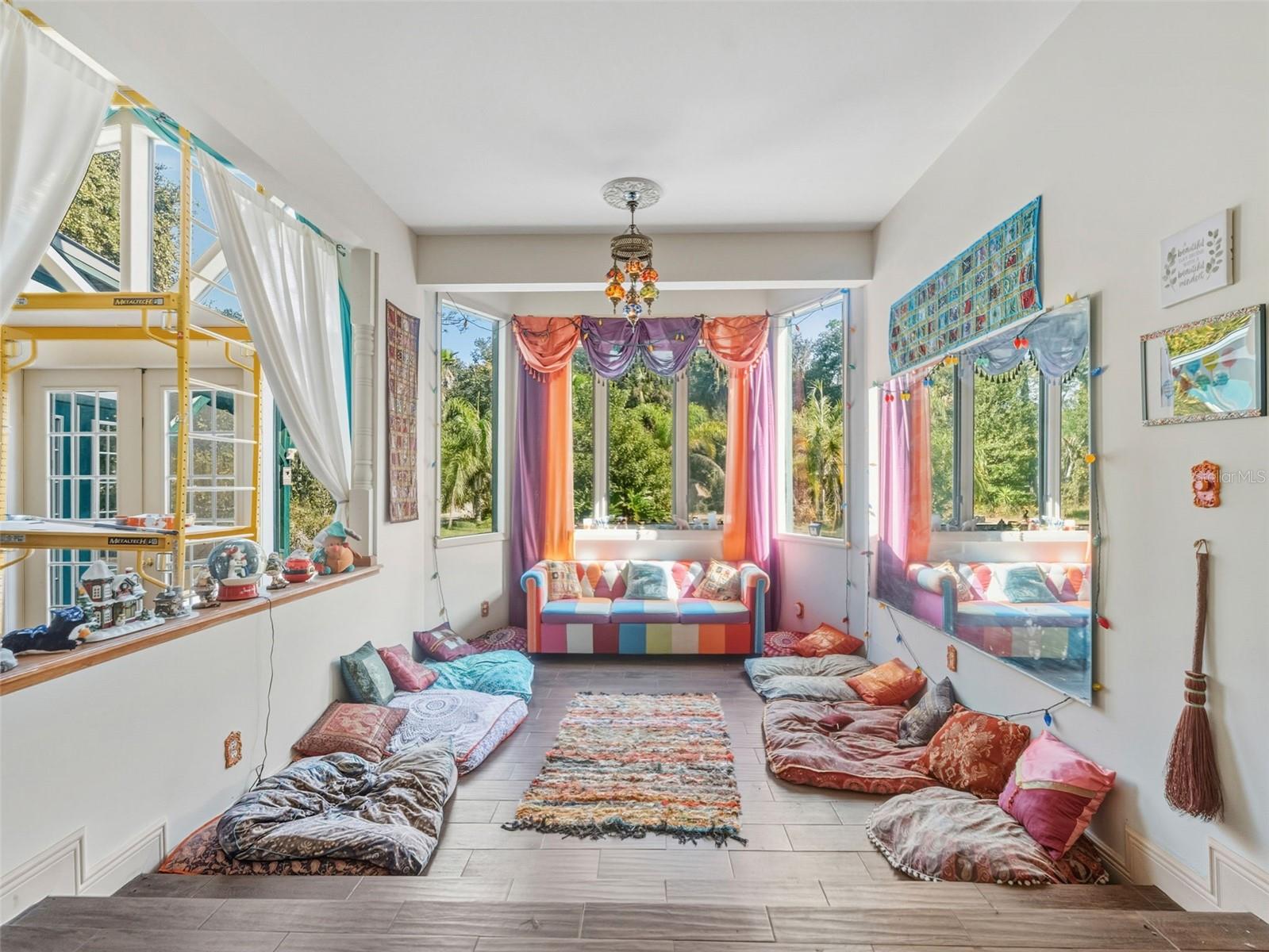 Image 13 of 73 For 5516 Frontier Drive