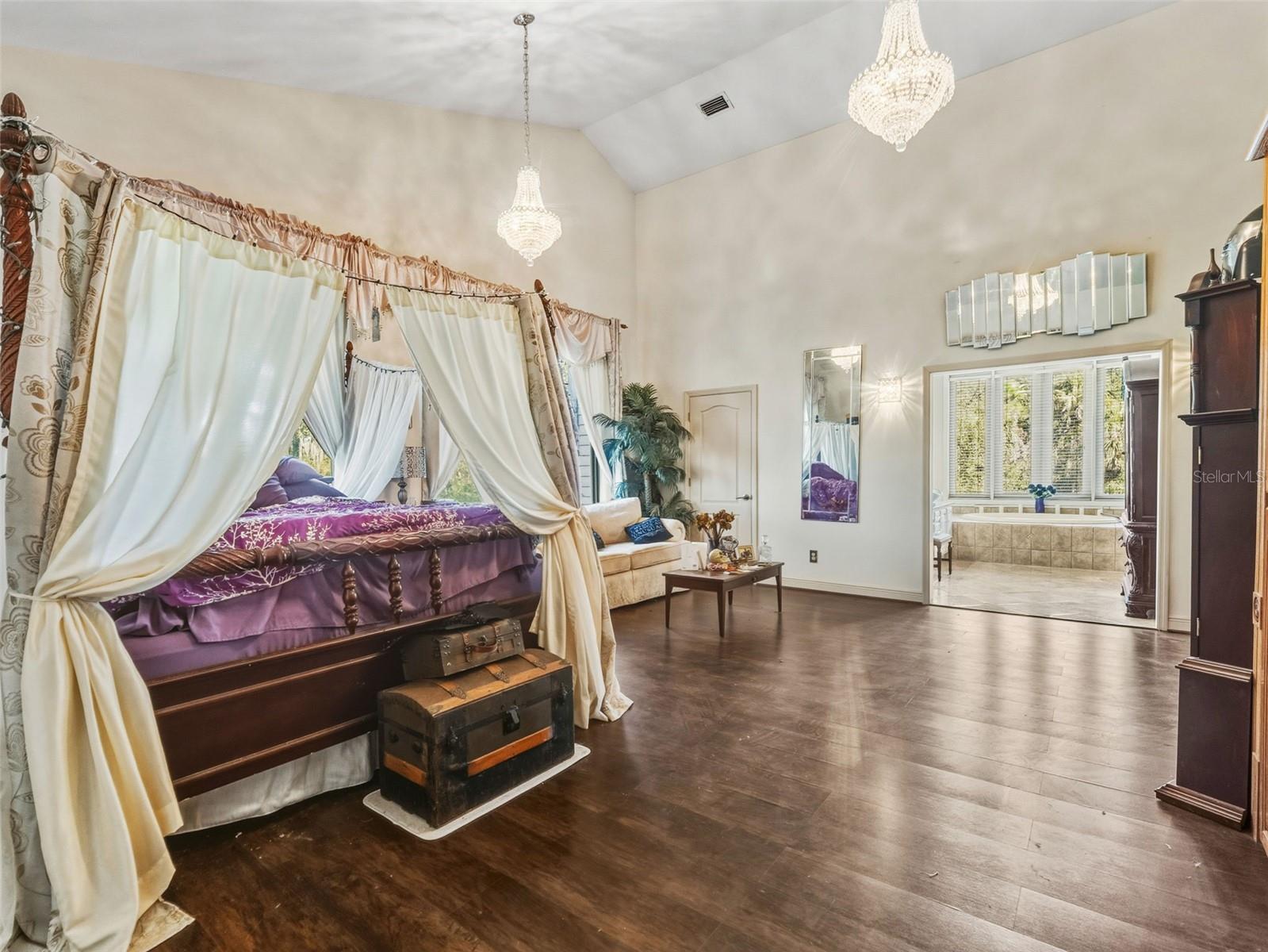 Image 19 of 73 For 5516 Frontier Drive