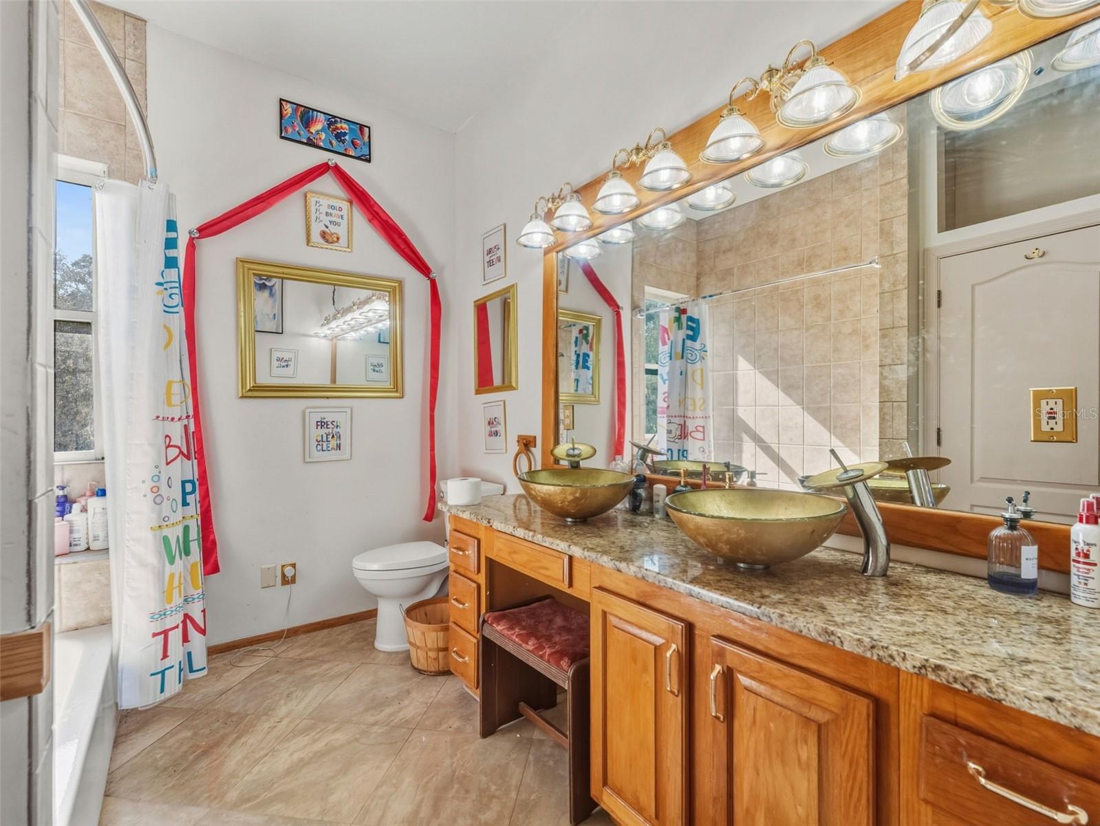 Image 29 of 73 For 5516 Frontier Drive