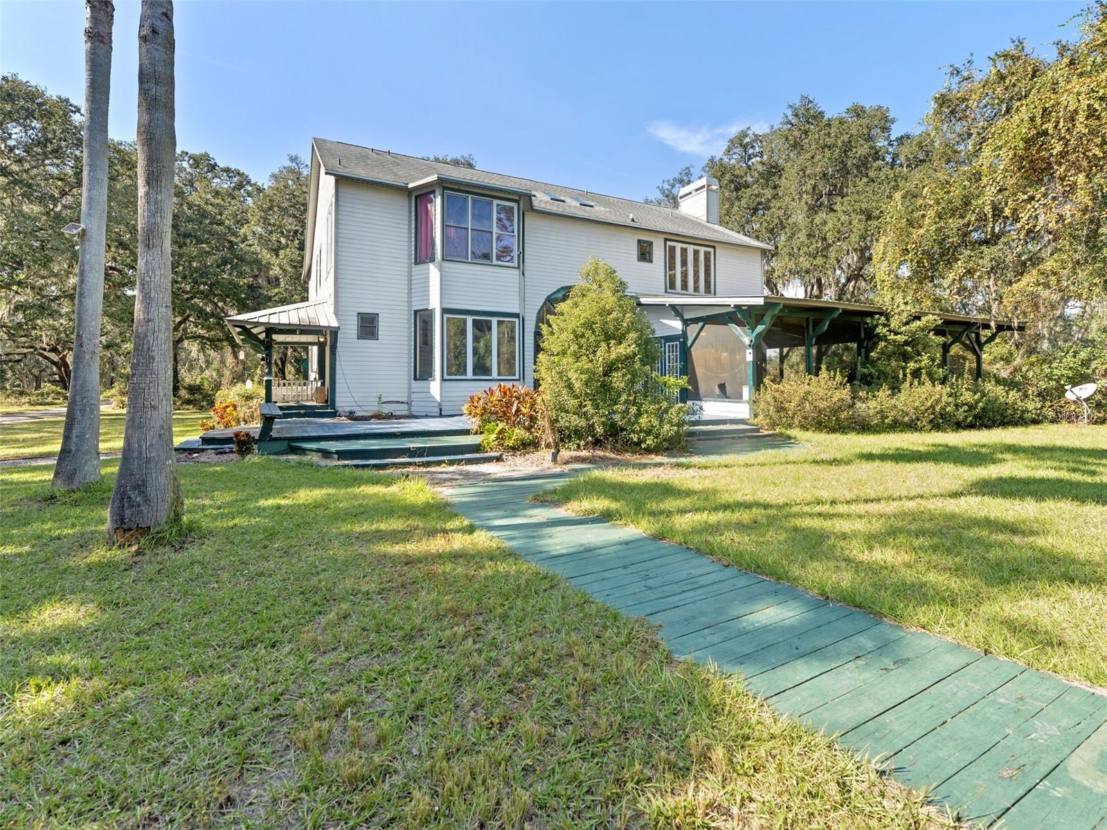 Image 7 of 73 For 5516 Frontier Drive