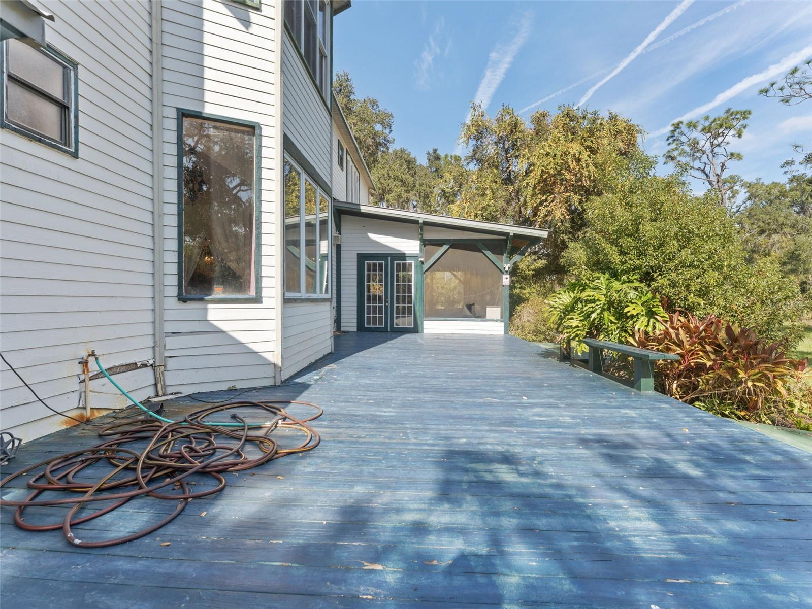 Image 8 of 73 For 5516 Frontier Drive