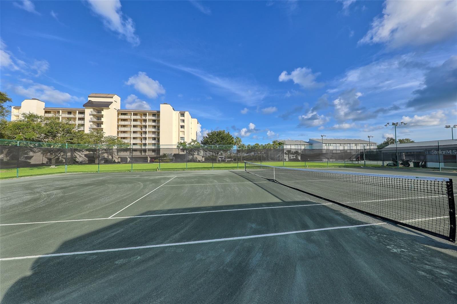 Image 18 of 19 For 11450 Harbor Way 5002