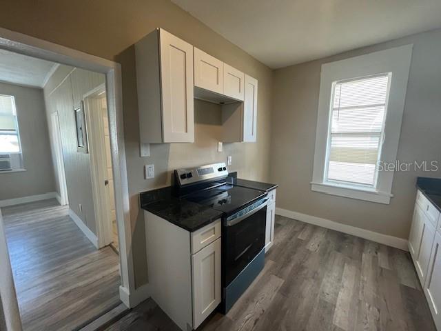 Image 6 of 18 For 2702 Florida Avenue 4