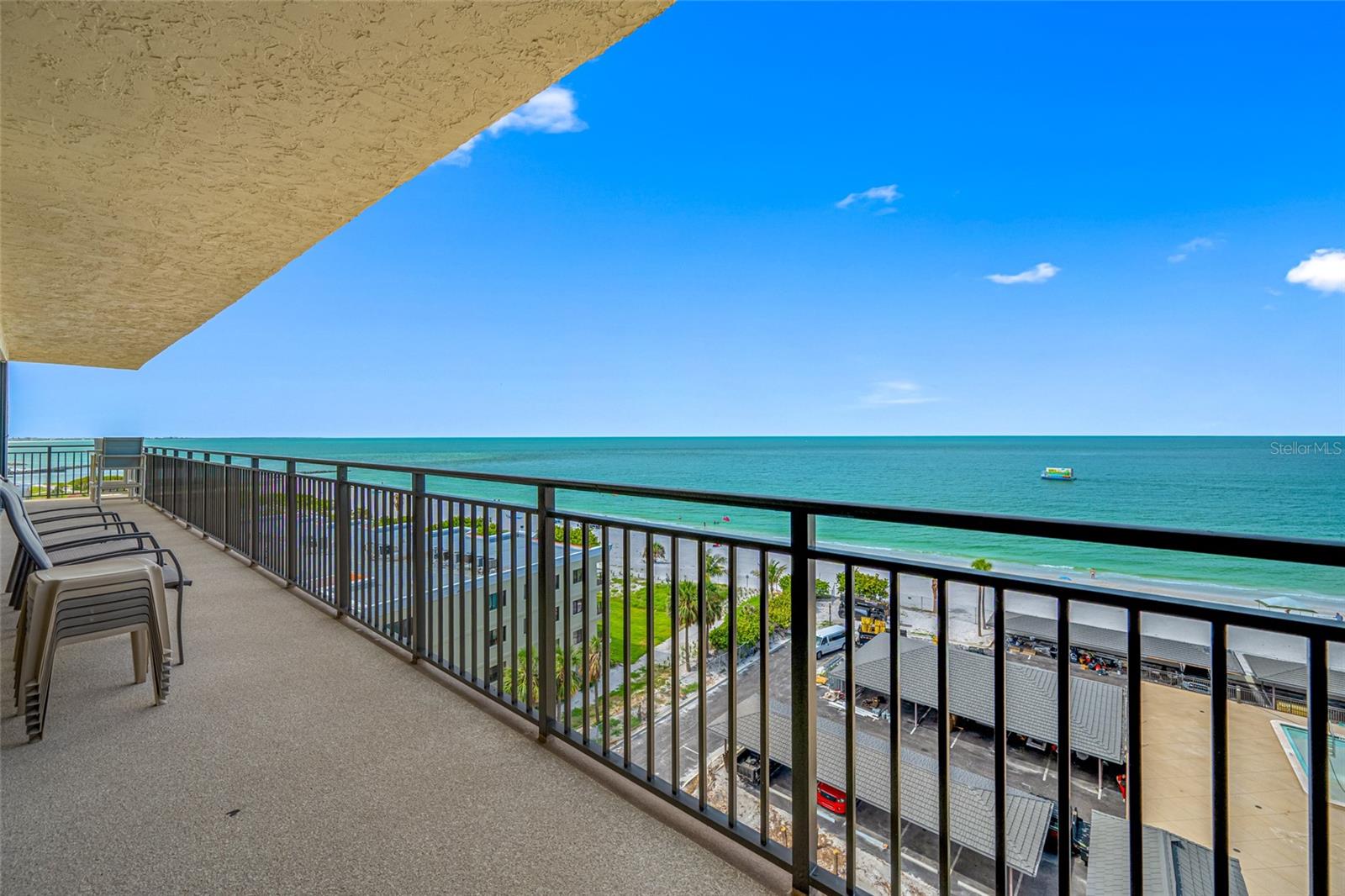 Image 18 of 47 For 7600 Bayshore Drive 703a