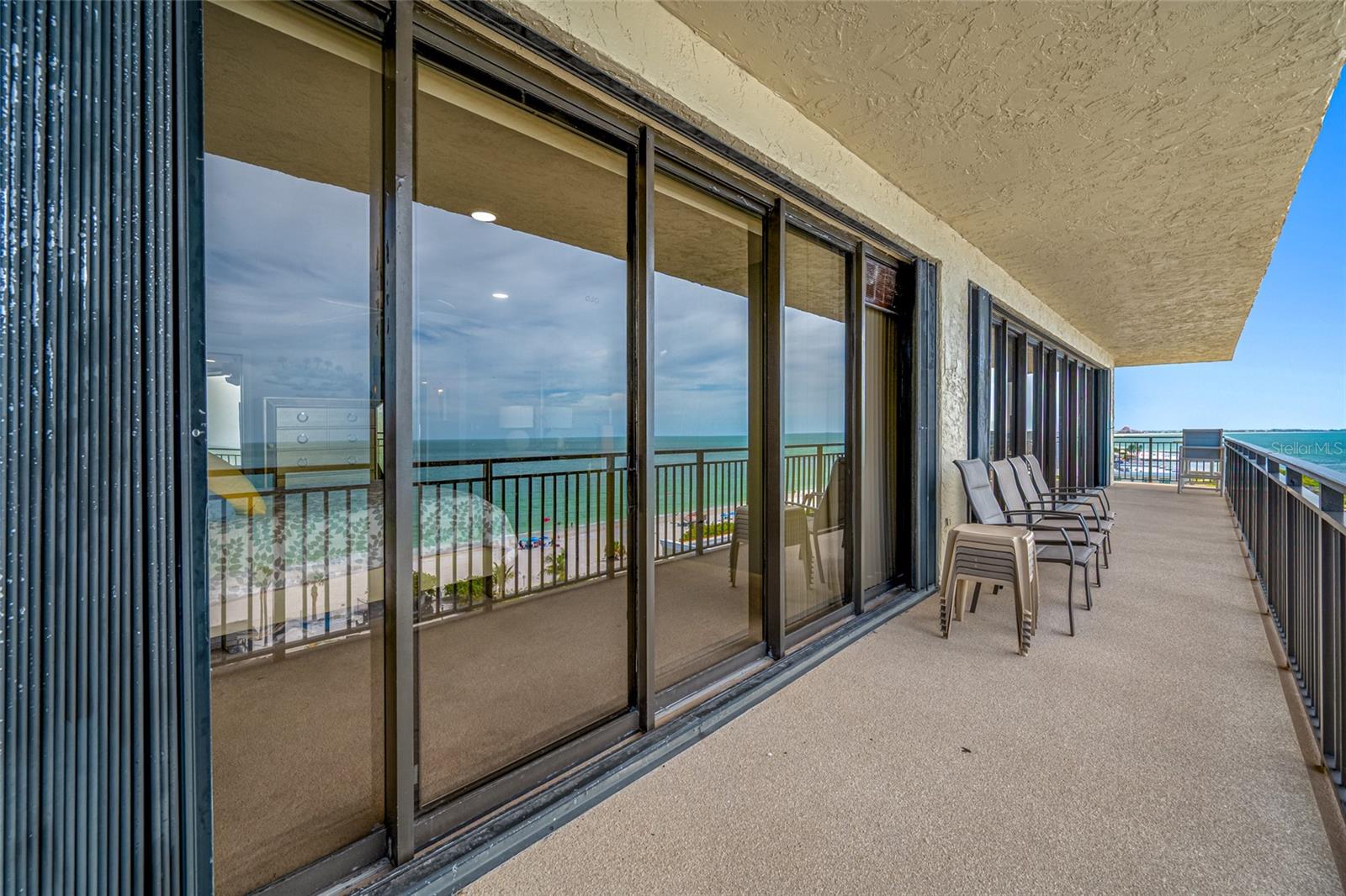 Image 19 of 47 For 7600 Bayshore Drive 703a