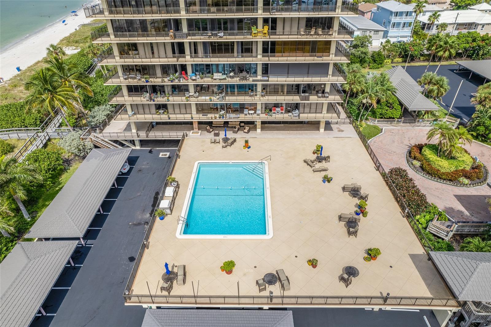 Image 39 of 47 For 7600 Bayshore Drive 703a