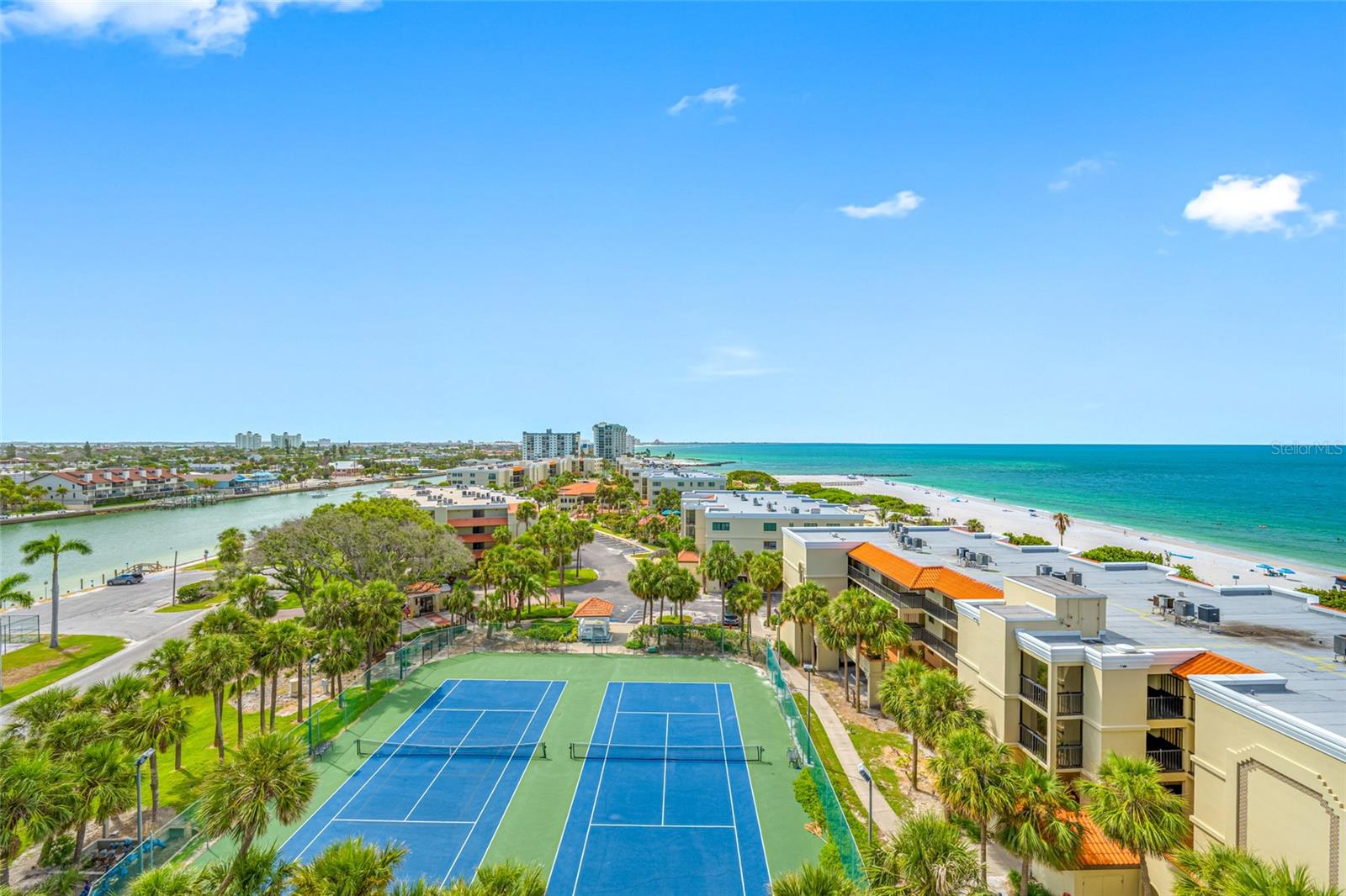 Image 40 of 47 For 7600 Bayshore Drive 703a