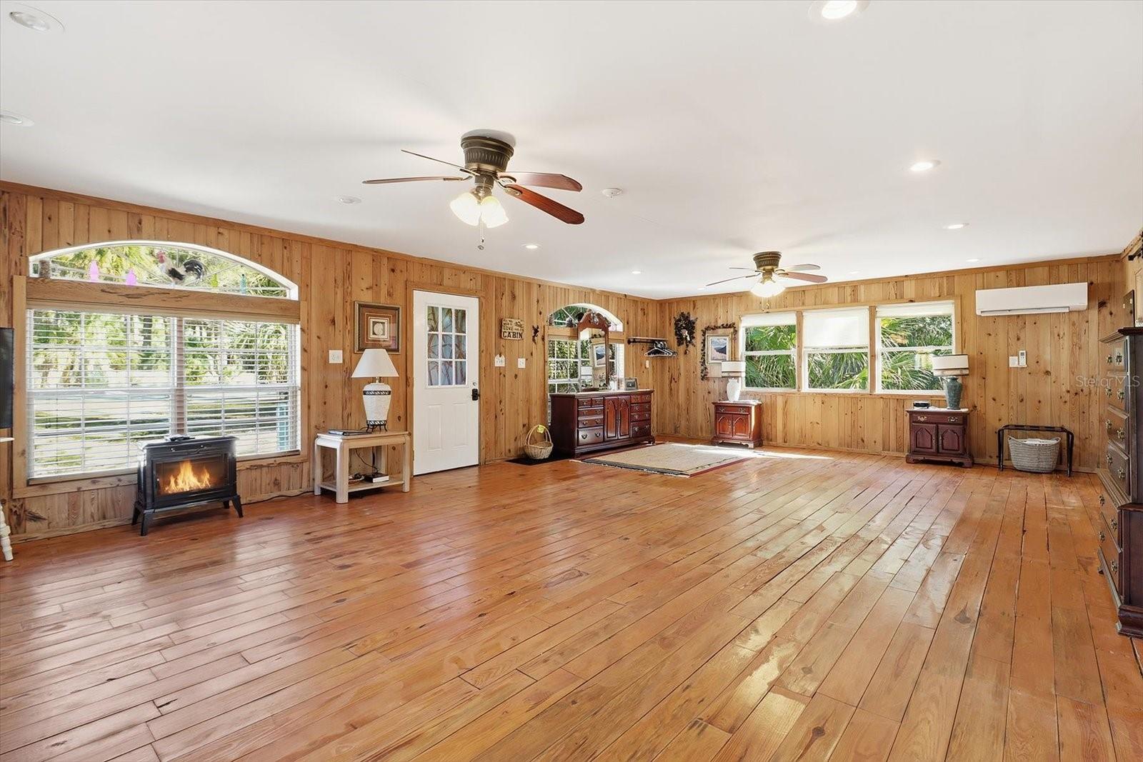 Image 35 of 53 For 10170 Yulee Drive