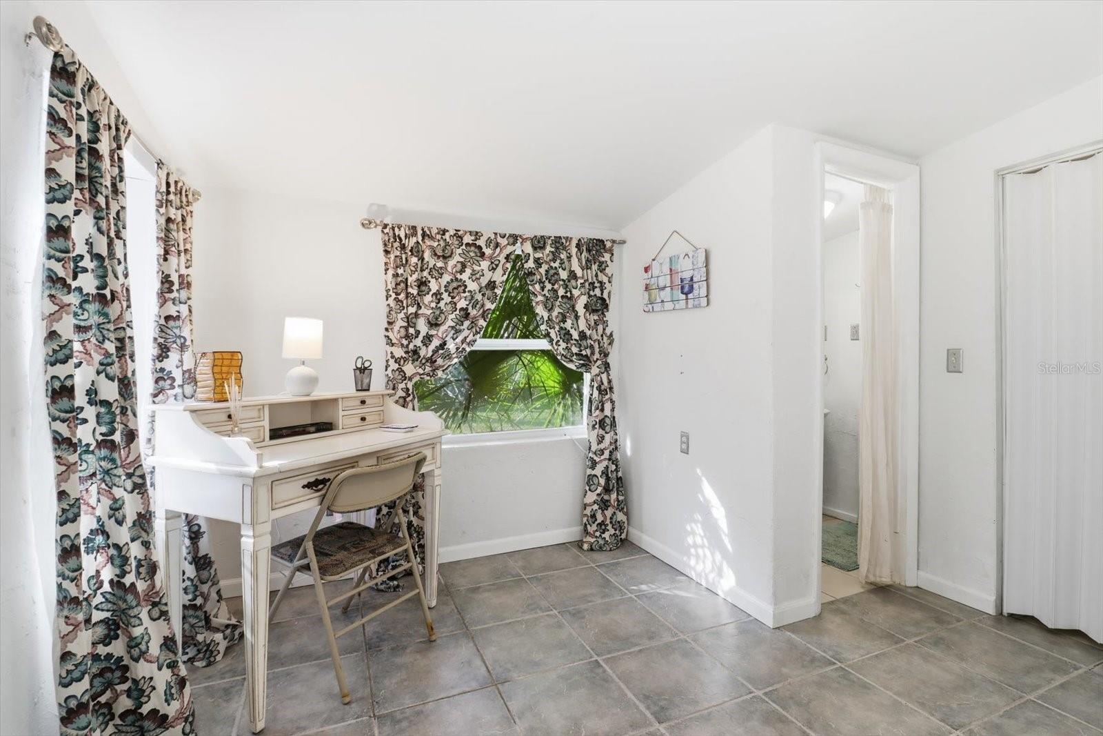 Image 8 of 53 For 10170 Yulee Drive