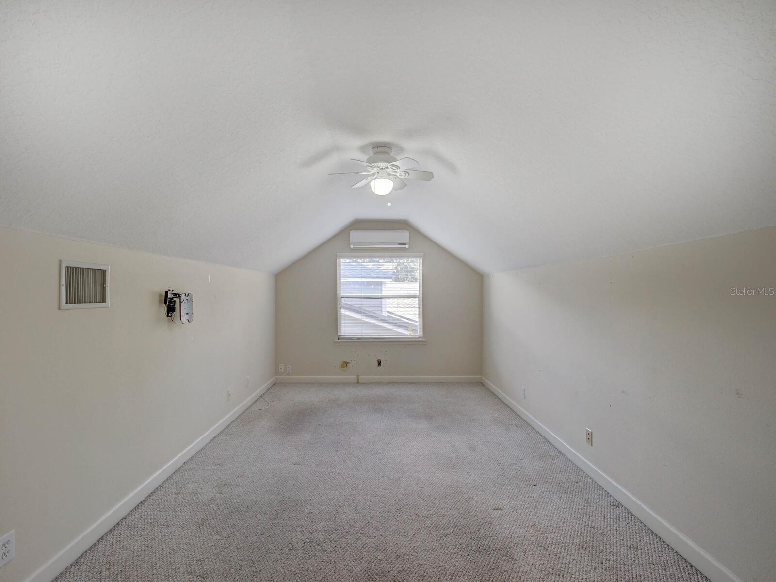 Image 33 of 45 For 2217 Rising Creek Court