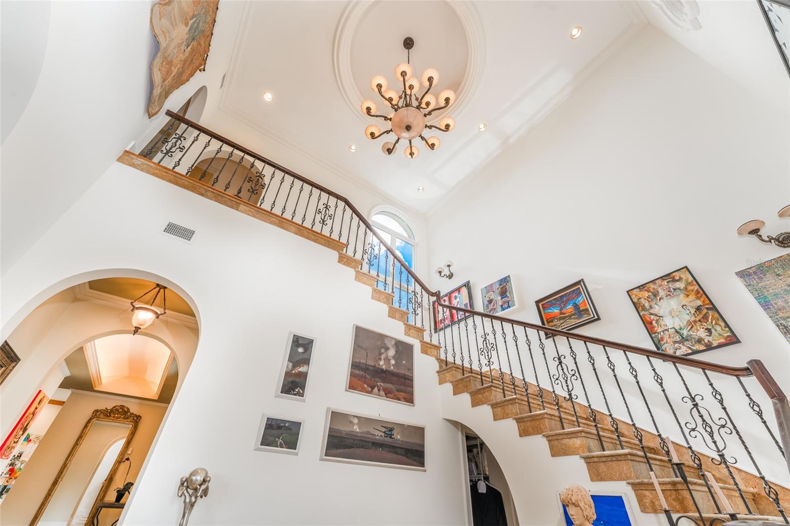 Image 26 of 72 For 2152 Coffee Pot Boulevard Ne